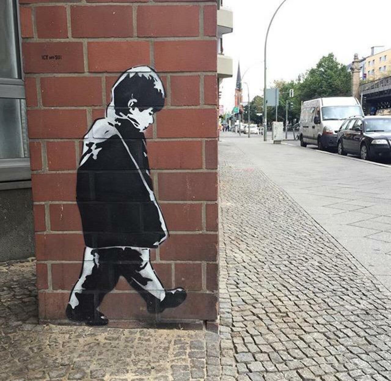Street Art by Icy & Sot in Berlin 

#art #arte #graffiti #streetart http://t.co/IYQW22FquA