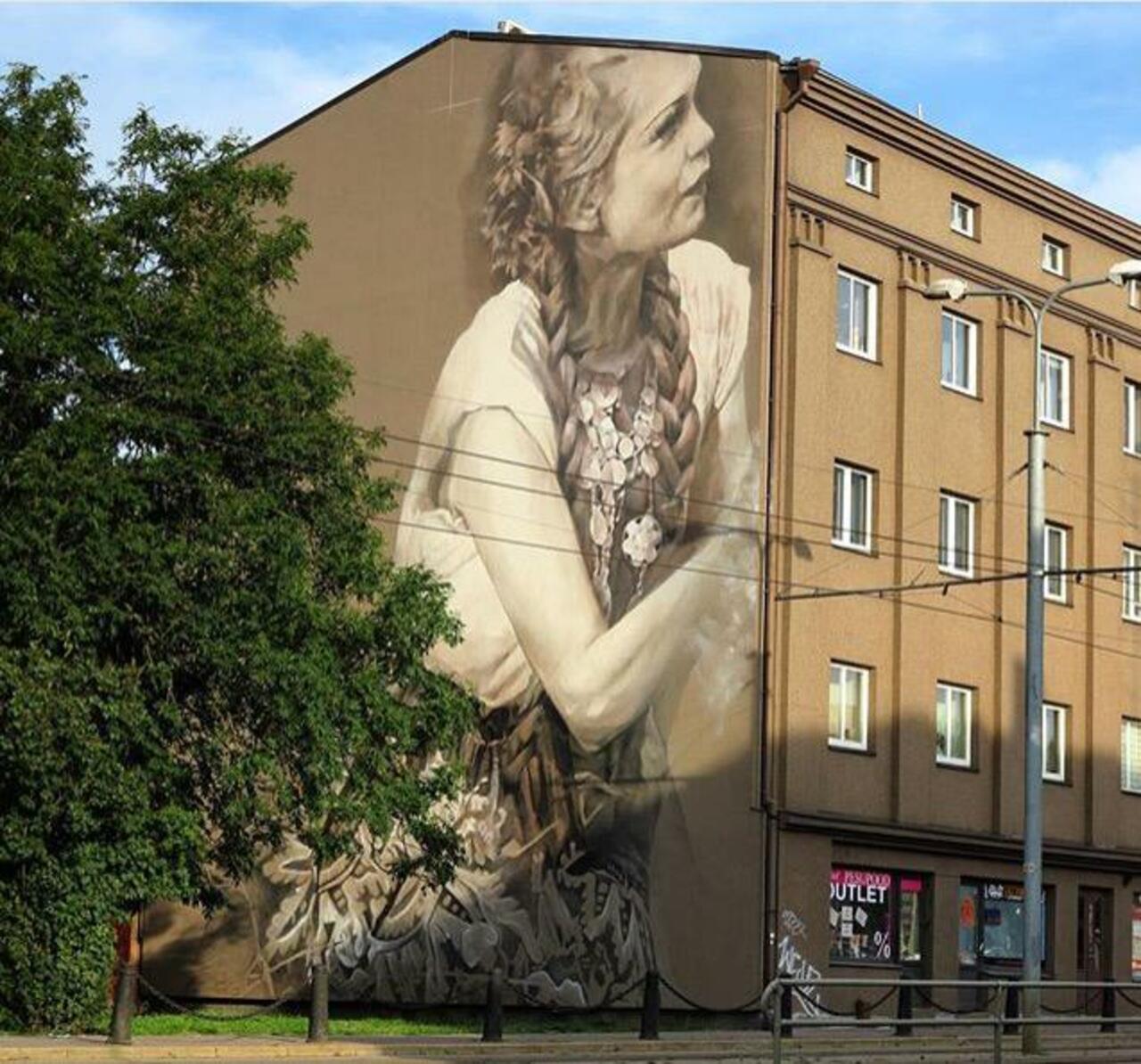 Just completed Street Art from Guido Van Helten in Tallinn, Estonia 

#art #mural #graffiti #streetart http://t.co/6ZBFqxeLGK