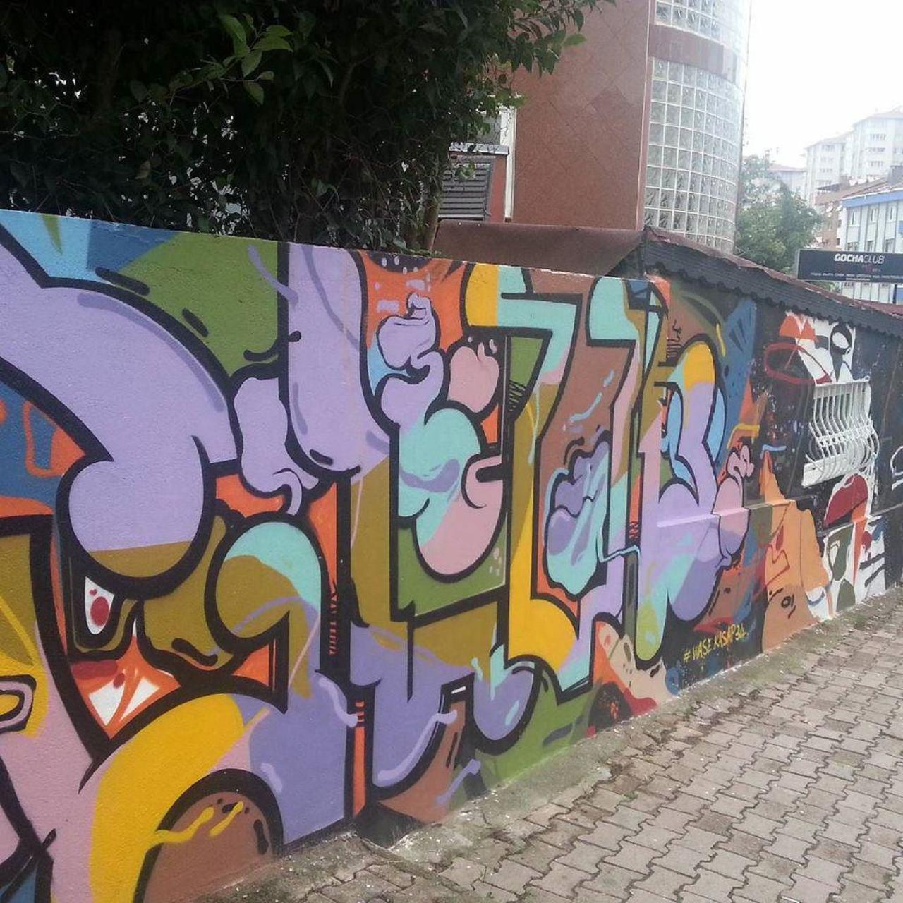 #streetartkadikoy #streetart #graffiti #publicart #urbanart #sokaksanatı #streetartistanbul #istanbulstreetart #gra… http://t.co/byi5rWd6kV