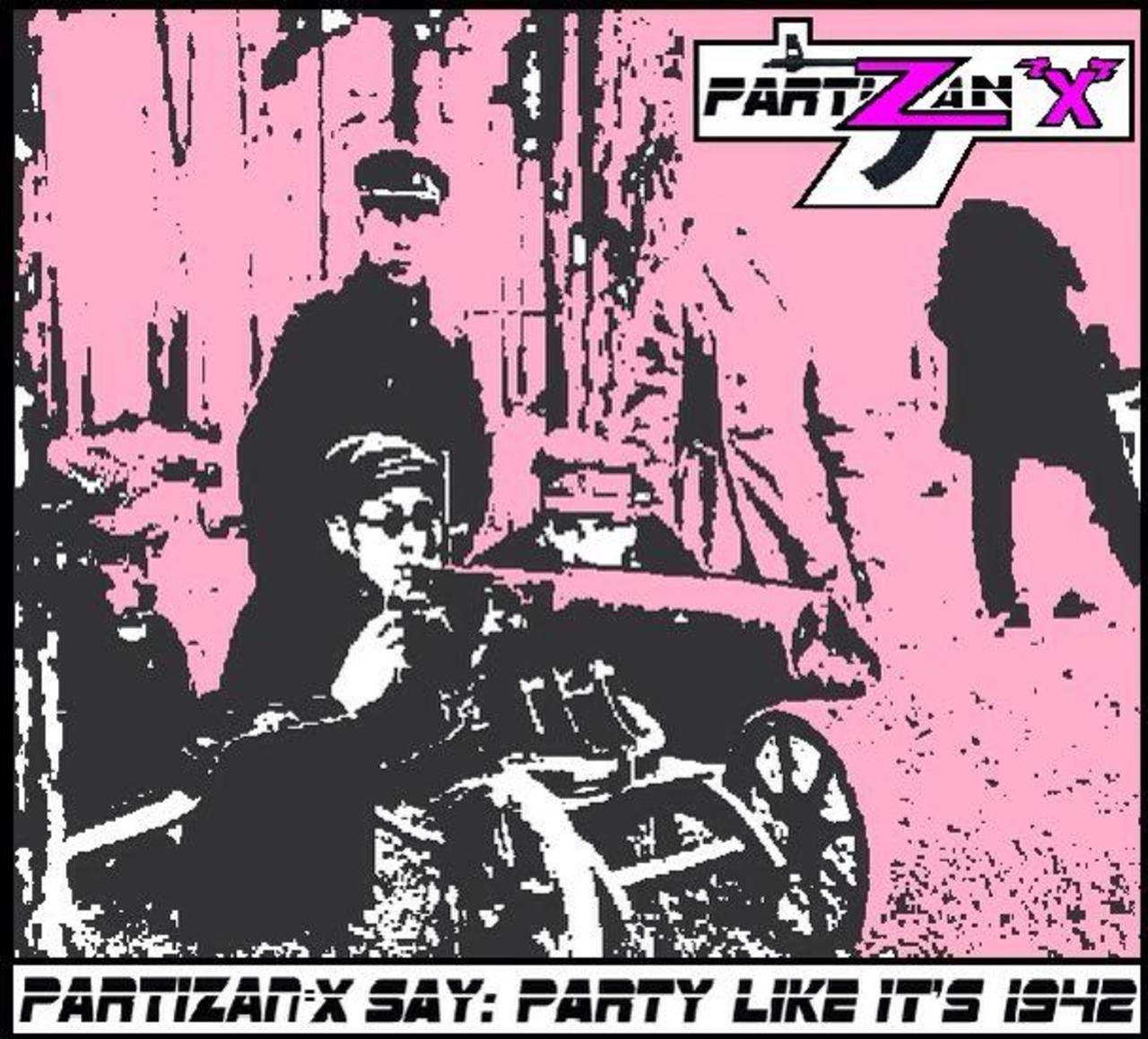 RT @partizan_x: Partizan X say: Party like it's 1942.
@partizan_x #streetart #stickerart #stickers #stickerbomb #poximity #graffiti http://t.co/Fp195DnmXR