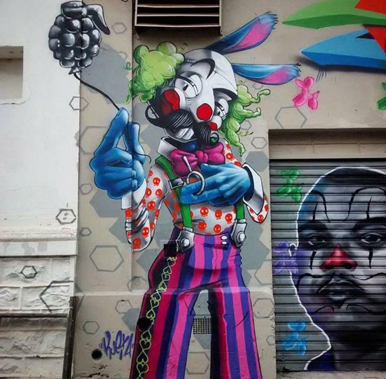 New Street Art by Karen Kueia 

#art #graffiti #mural #streetart http://t.co/rQLhswBs5Q