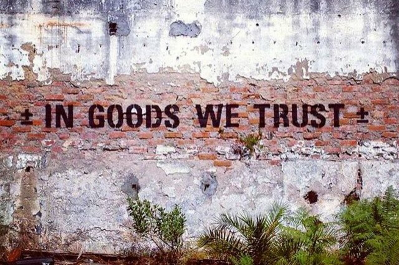 RT ToniLlonch In goods we trust 

Street Art by Maismenos 
#art #mural #graffiti #streetart https://t.co/663ms7hnwm
