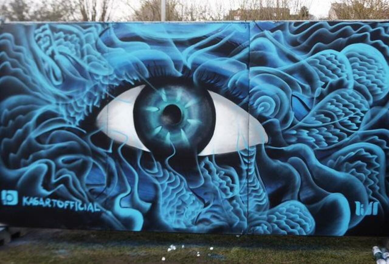Street Art by the artist kasartofficial in Belgium 

#art #arte #graffiti #streetart http://t.co/6wx1mfPcGs