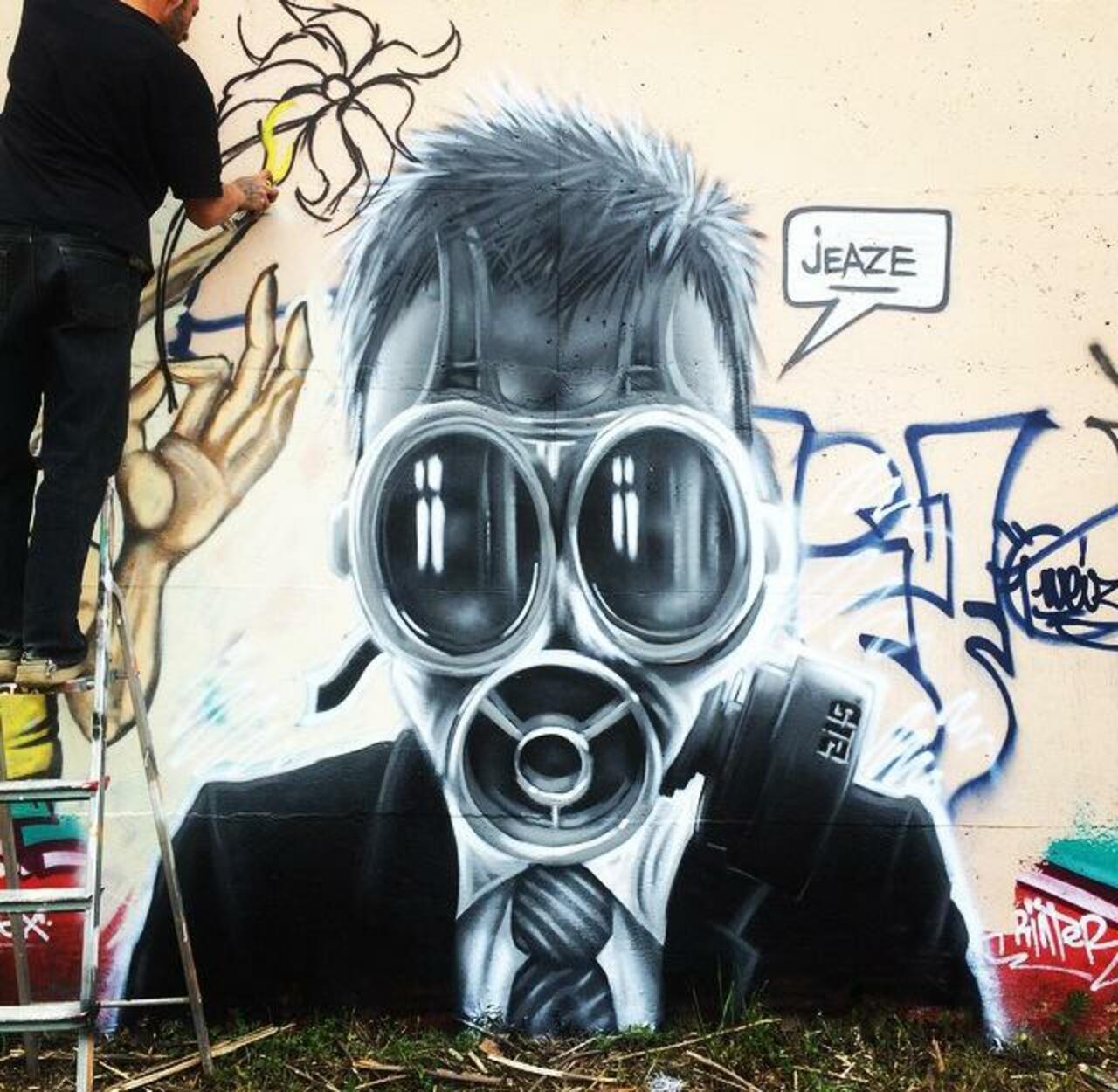 Cool Street Art by Jeaze Oner 

#art #arte #graffiti #streetart http://t.co/o3tDV4J9Wx