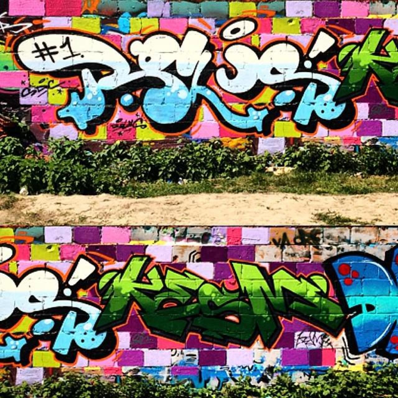Daily fixx #graffiti #dutchgraffiti #urbanart #characters #graff #paint #art #montanacans #spraypaint by dr_latex #… http://t.co/Qjh6QL10dS