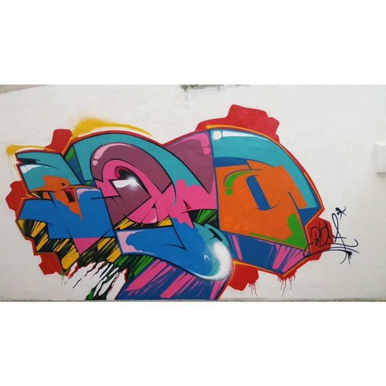 ⚡ #BLOPA 
#mtn #mtn94 #graffiti #graffitiart #graffitiartist #streetart #art #arte #arteurbana #graffitikings #lett… http://t.co/fXyhLxfRWj