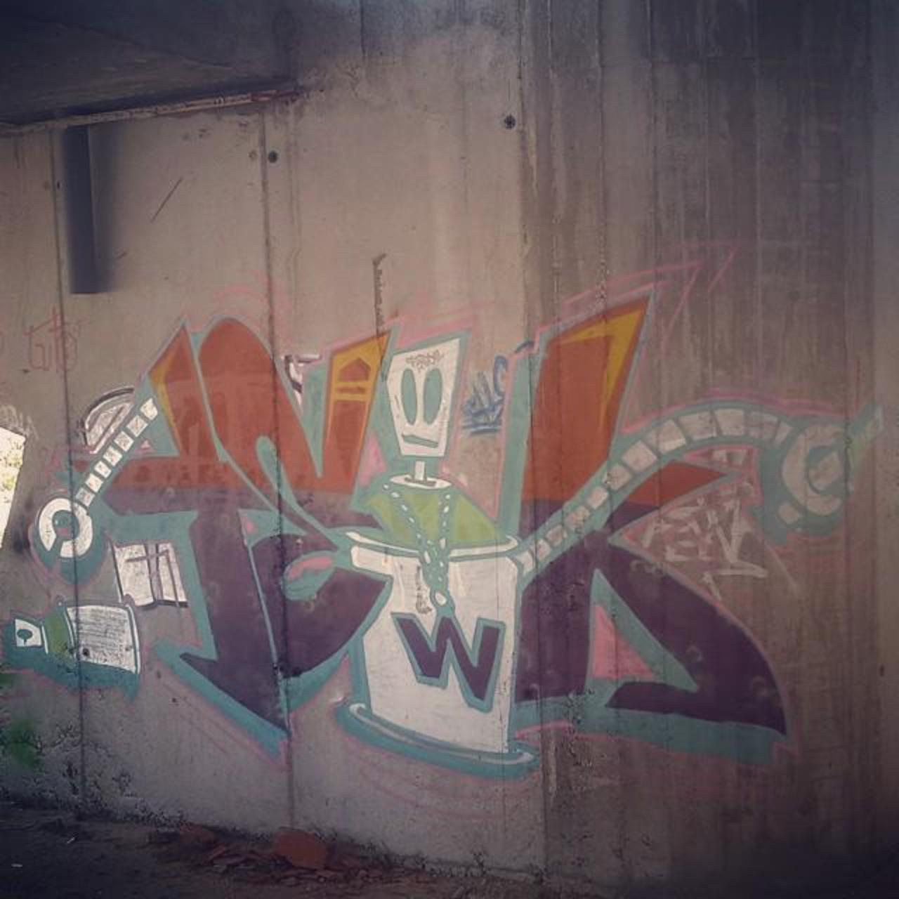 Vidagraff!! BD. #love #art #paint #onelove #vidagraff #graff #cap #tewkone #tewk1 #graffitiart #graffiti #tewk #c… http://t.co/KKjpJziYcC