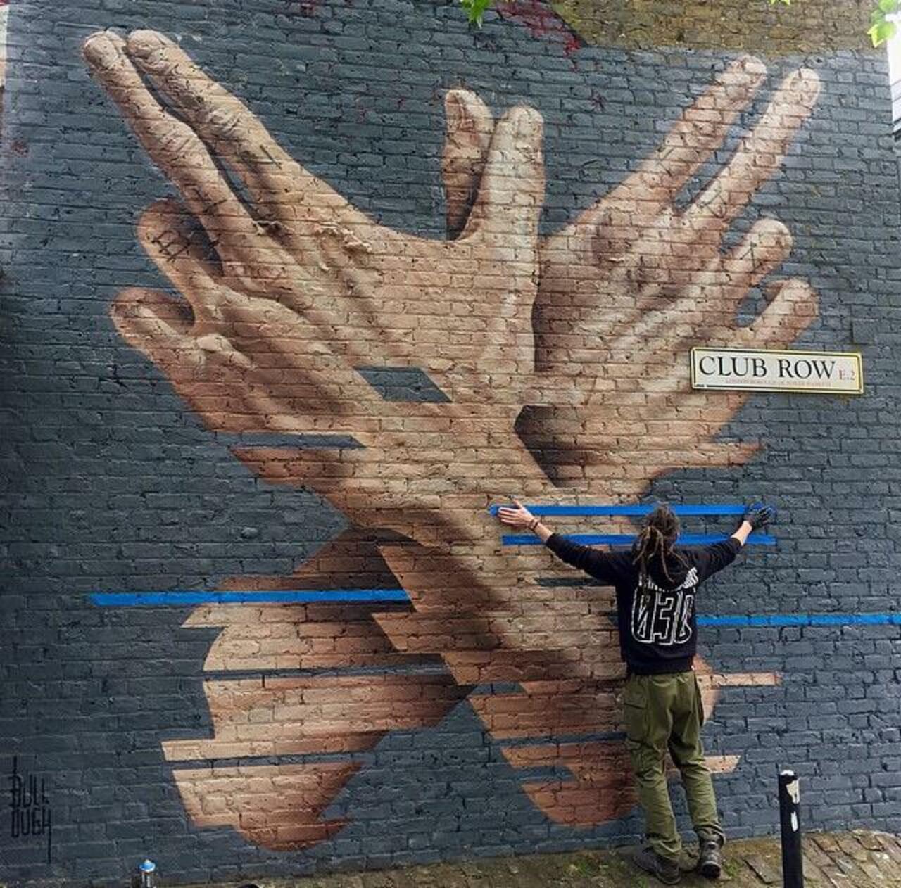 New Street Art by James Bullough, in Shoreditch, London 

#art #arte #graffiti #streetart http://t.co/iStFmvmQJq