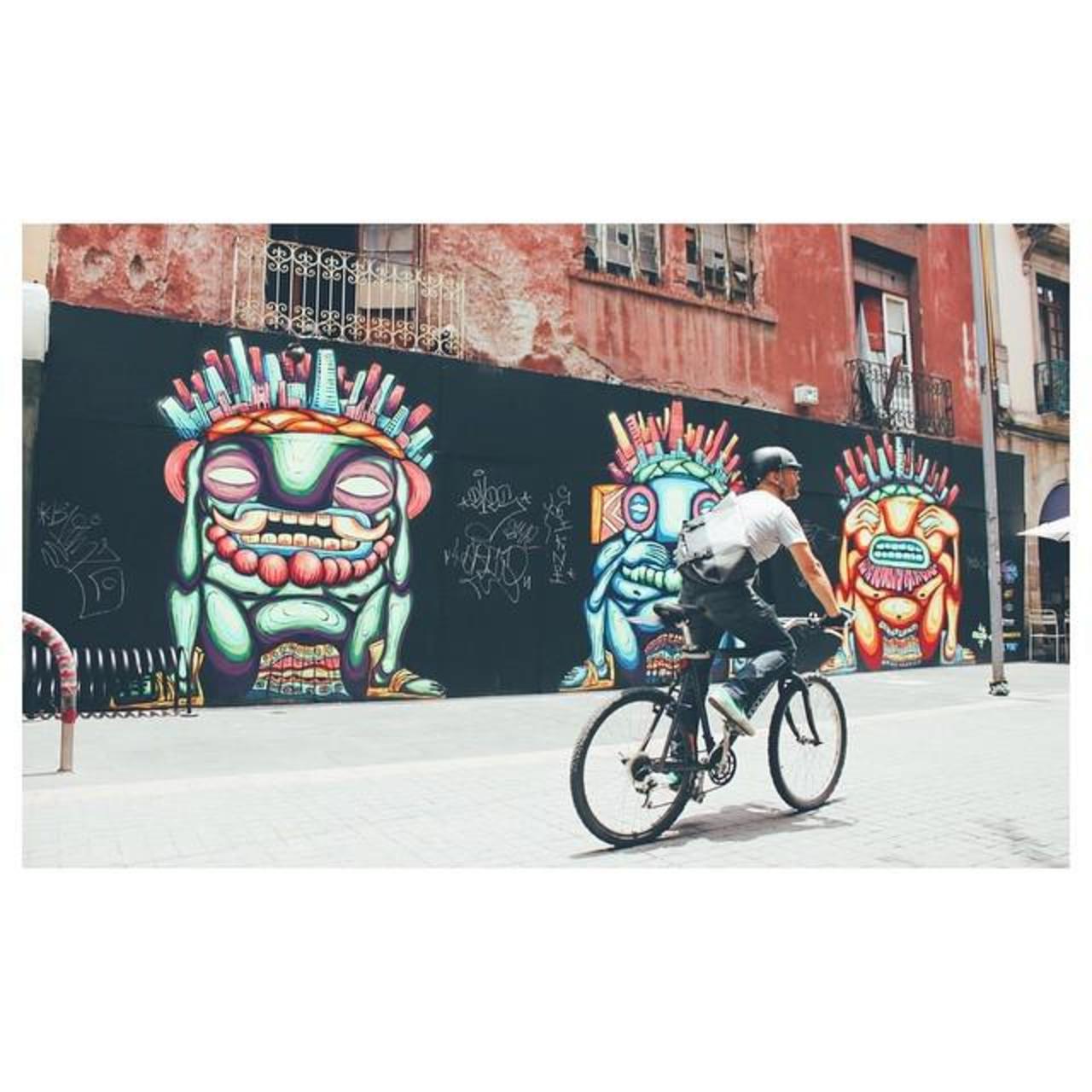 Gods on the wall | # #Ocote #Urban #UrbanArt #StreetArt #Art #Mural #Graffiti #Spray #StreetArtChilango #StreetAr… http://t.co/8RnmpPBQ4K