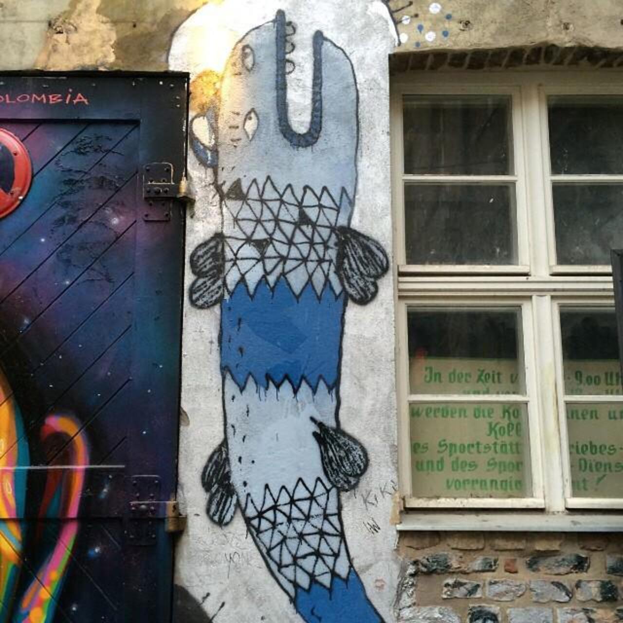 #Berlin #Allemagne #streetart #street #art #urbanart #urbantag #graffiti #streetartberlin by becombegeek http://t.co/dKIEWxs7rI