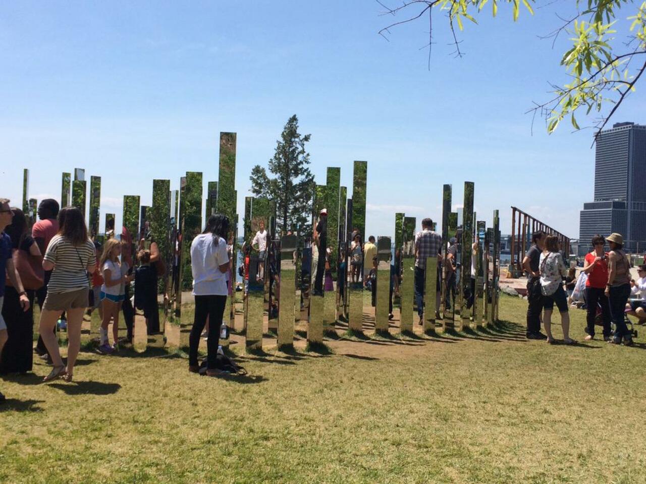 Spotted this #art installation by Jeppe Hein in @BklynBrdgPark over the #weekend! #pleasetouchtheart #sundayfunday http://t.co/nd3tOusjOr