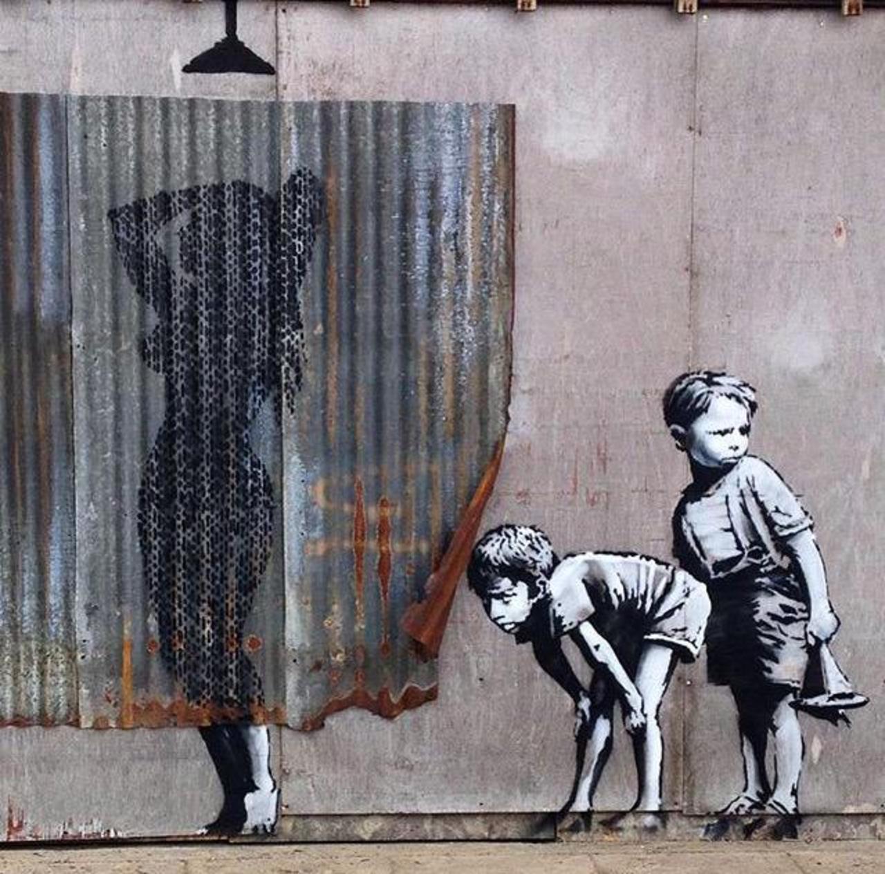 New #Banksy Street Art in Weston-Super-Mare for #Dismaland 

#streetart #banksy #art #graffiti http://t.co/uEbmoM3q45