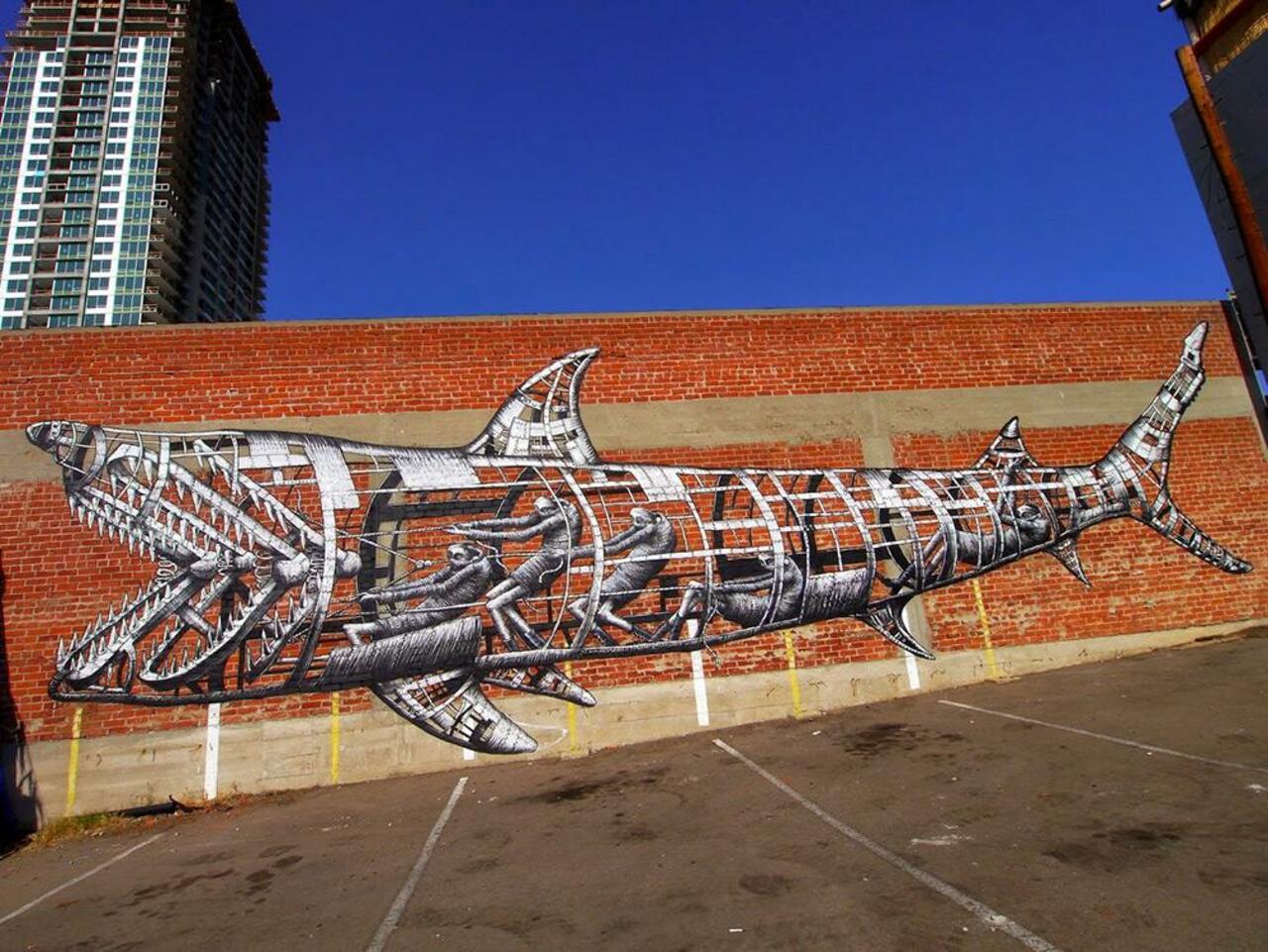 RT @roso1954: ＠DanielGennaoui: Coolest mechanical shark mural. Check out more: http://buff.ly/1xsCQDL #graffiti #urbanart #art… http://t.co/gd43A7oO4g