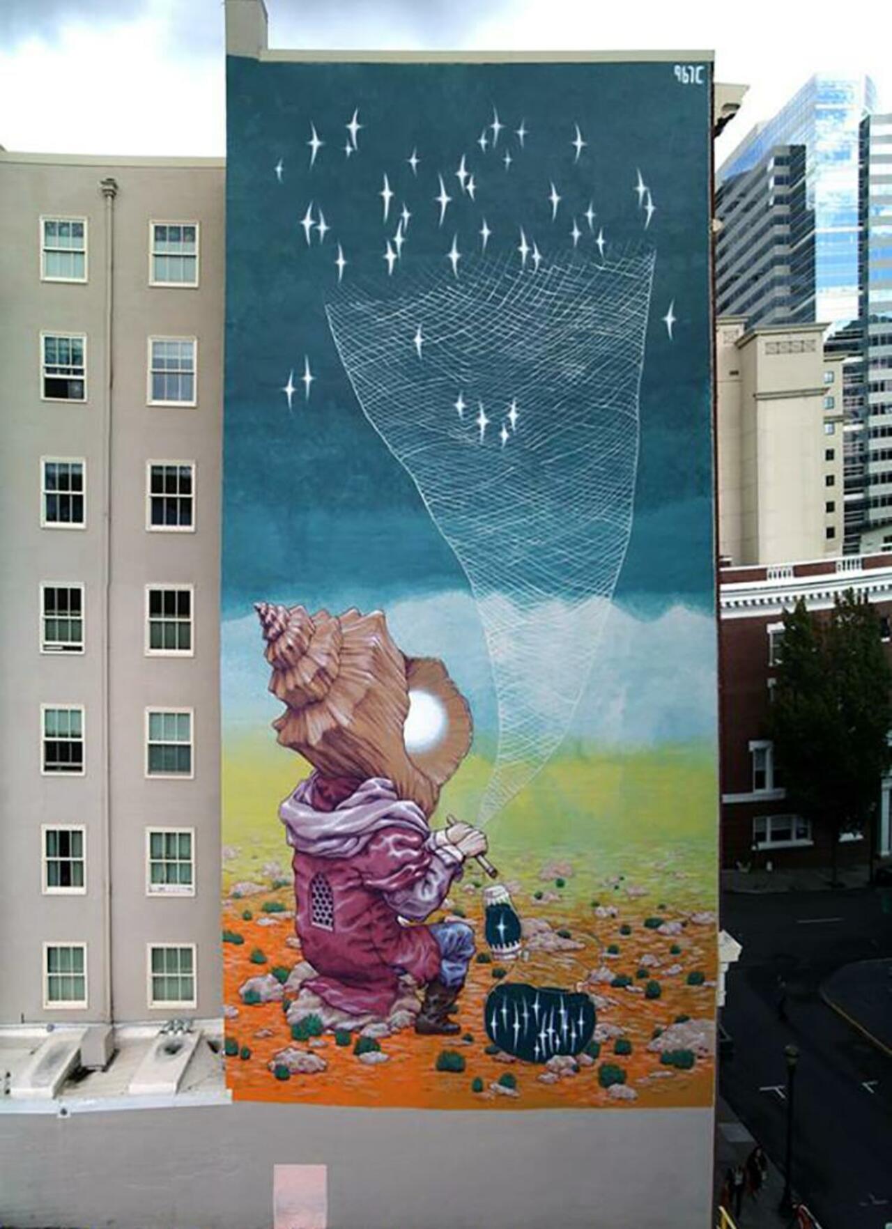 Rustam Qbic unveils a new mural in Portland, Oregon. #StreetArt #Graffiti #Mural http://t.co/2IF9PrufCa