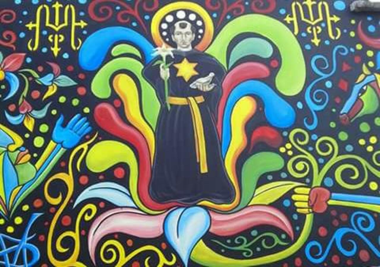 Hermoso mural en la capilla de San Nicolas en Tierra Nueva en #SanLuis #streetart #graffiti #twittart #art http://t.co/ltwG0xVy9o