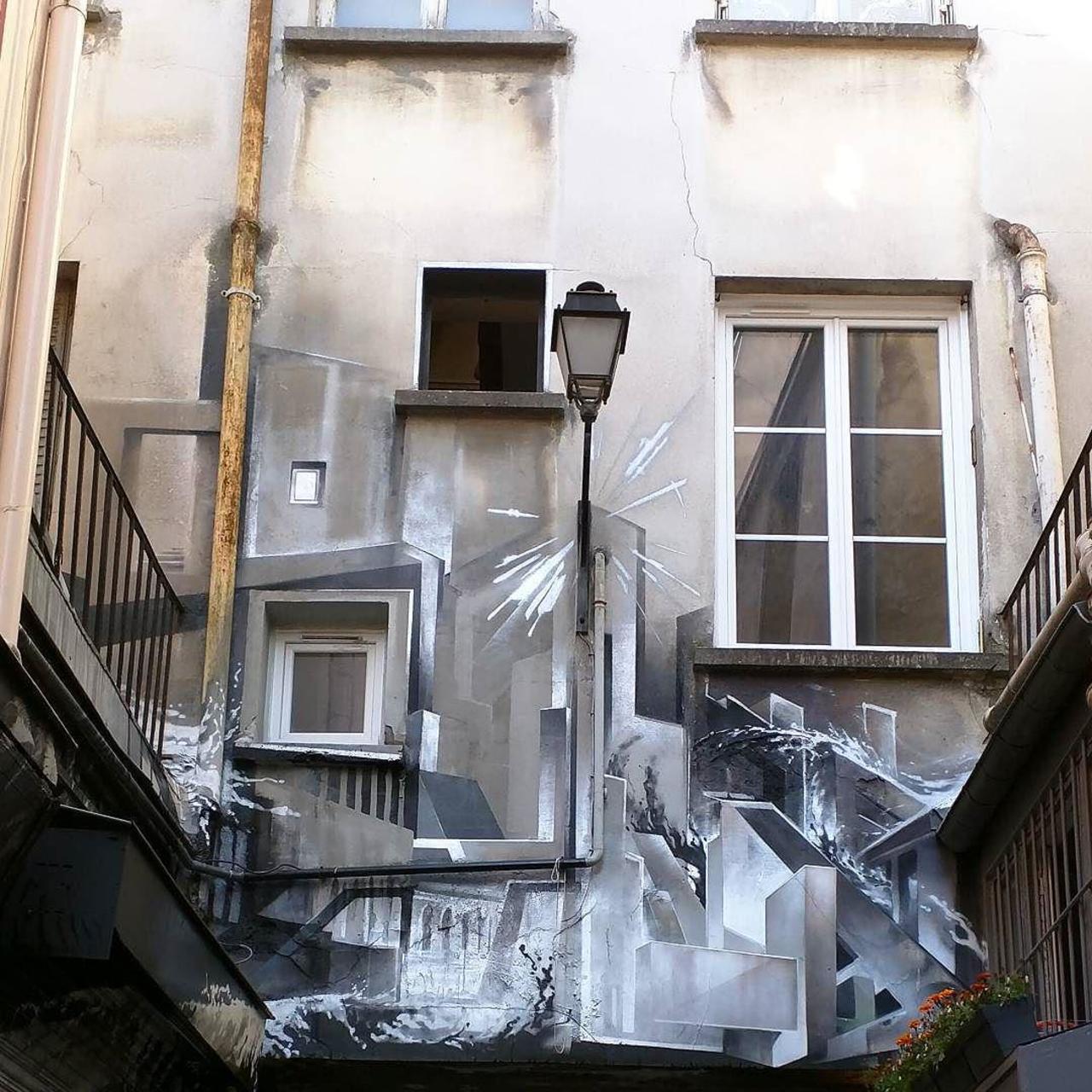 circumjacent_fr: #Paris #graffiti photo by alphaquadra http://ift.tt/1PHUWZi #StreetArt http://t.co/7yModudLZ8