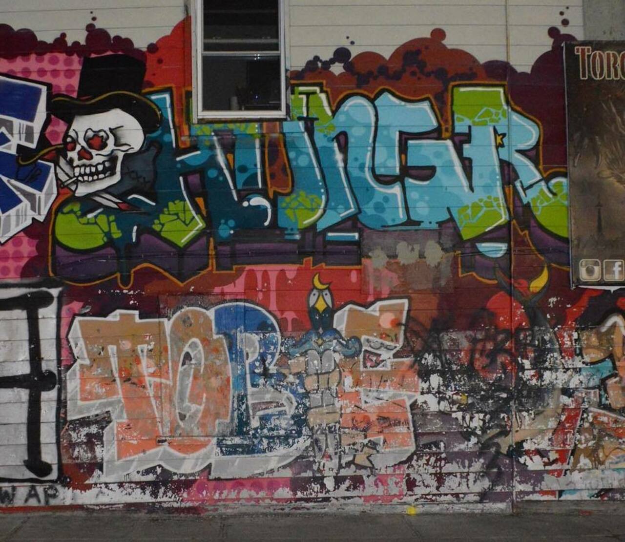 RT @artpushr: via #radstuffhunting "http://ift.tt/1LIUCdI" #graffiti #streetart http://t.co/77o5Agl4zN