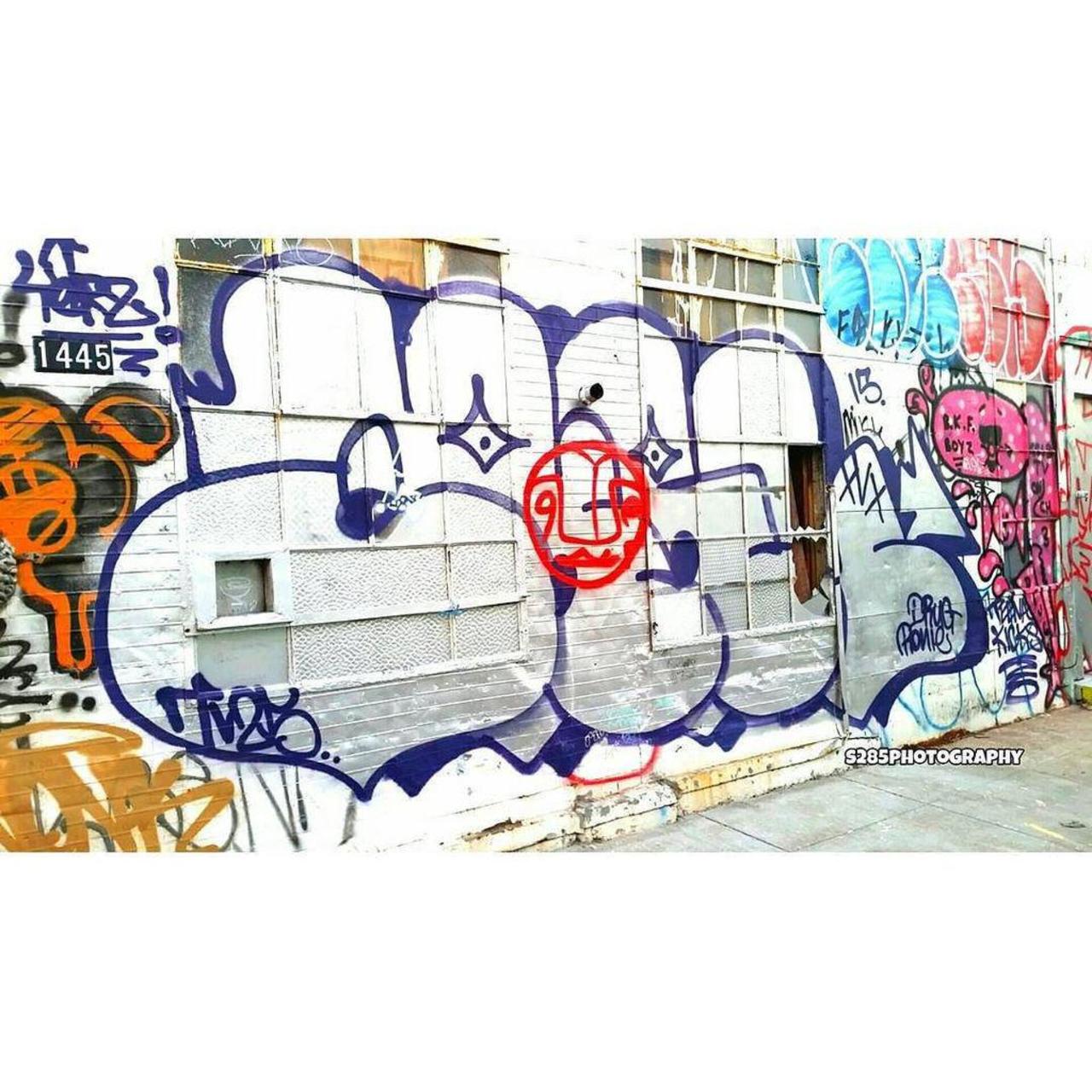 via #fresh2defart "http://ift.tt/1YKzsBb" #graffiti #streetart http://t.co/M2aIUsajBv