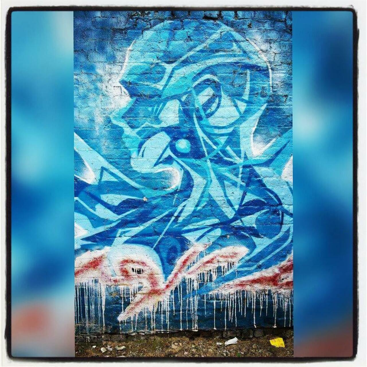 #streetart #london #blue #face #wall #bricks #england #londonstreetart #street #art #streetartlondon #graffiti #ste… http://t.co/KF2ih8vnYk