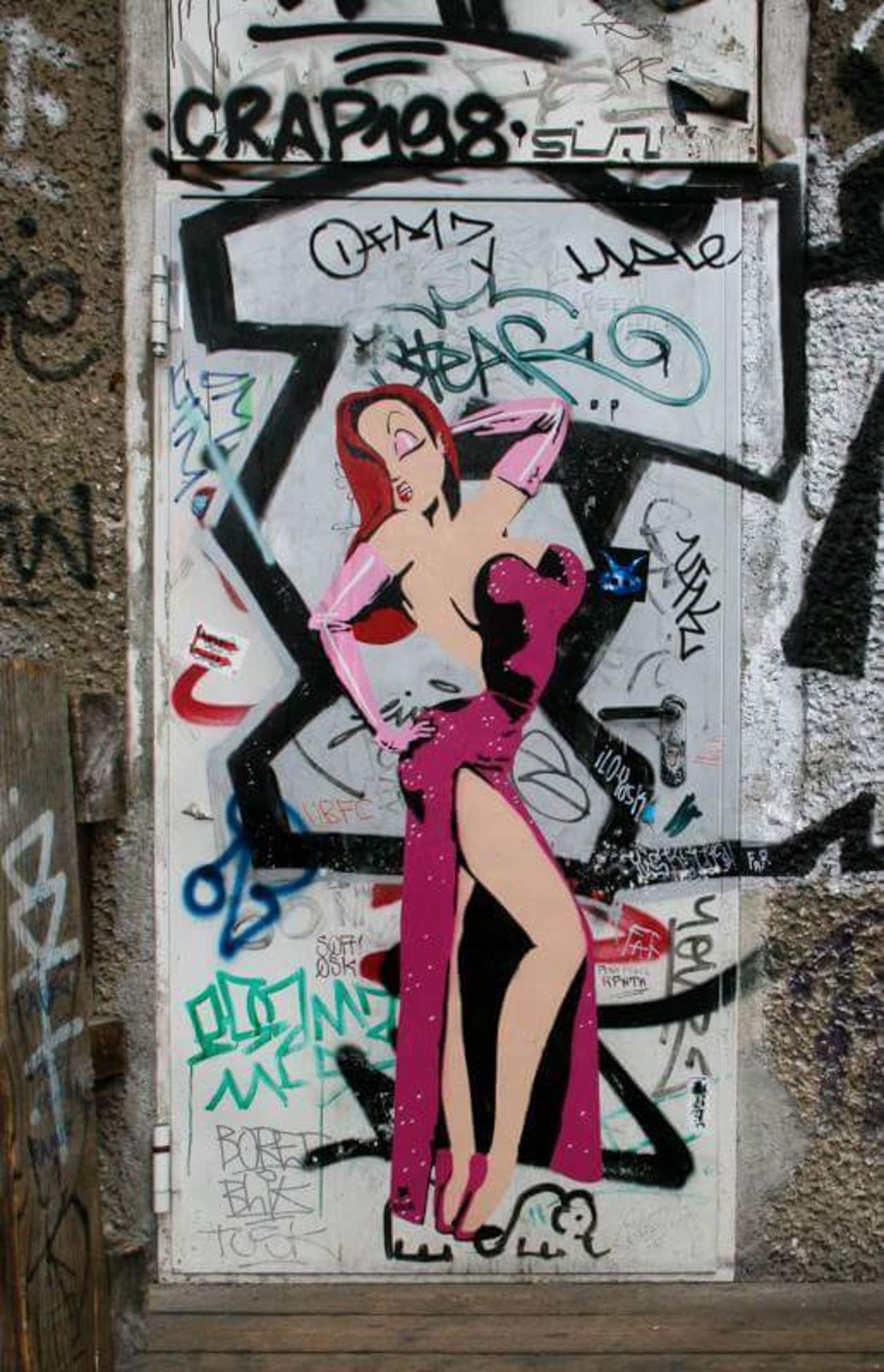RT @GuilleMGreco: Pegasus Street Artists.
Berlin.
#Art #Graffiti #StreetArt #UrbanArt http://t.co/SYEzHXsxR8