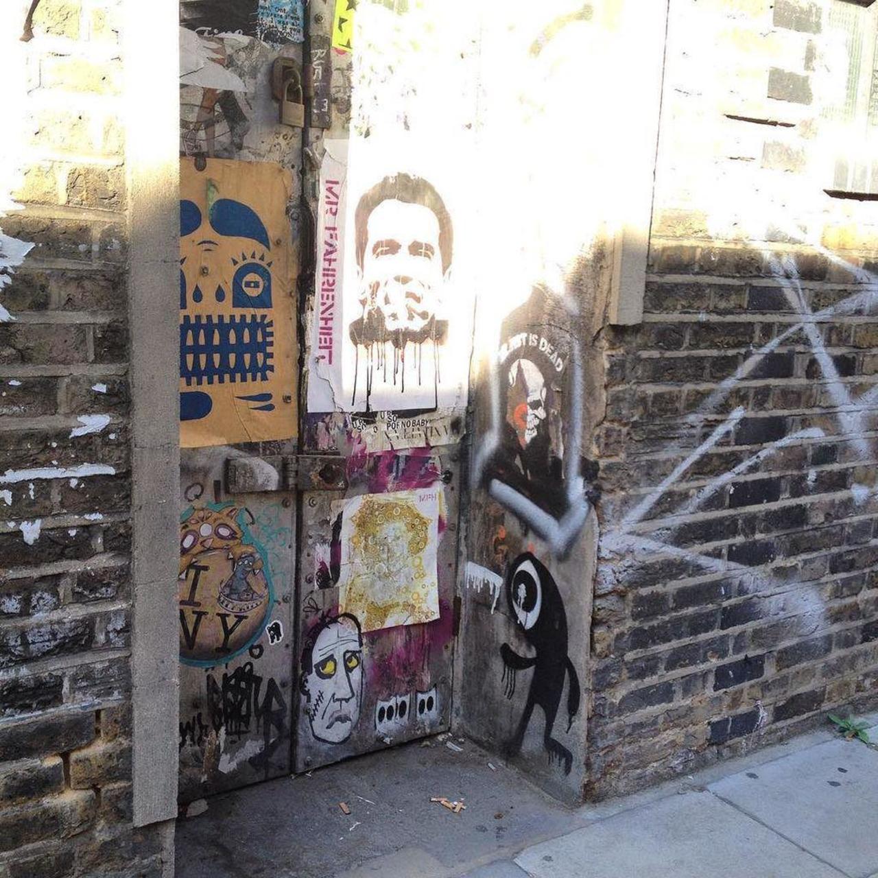 StArtEverywhere: #streetart #graffiti #streetartlondon #london #thisislondon by isadarko http://t.co/kP7XEQoiby