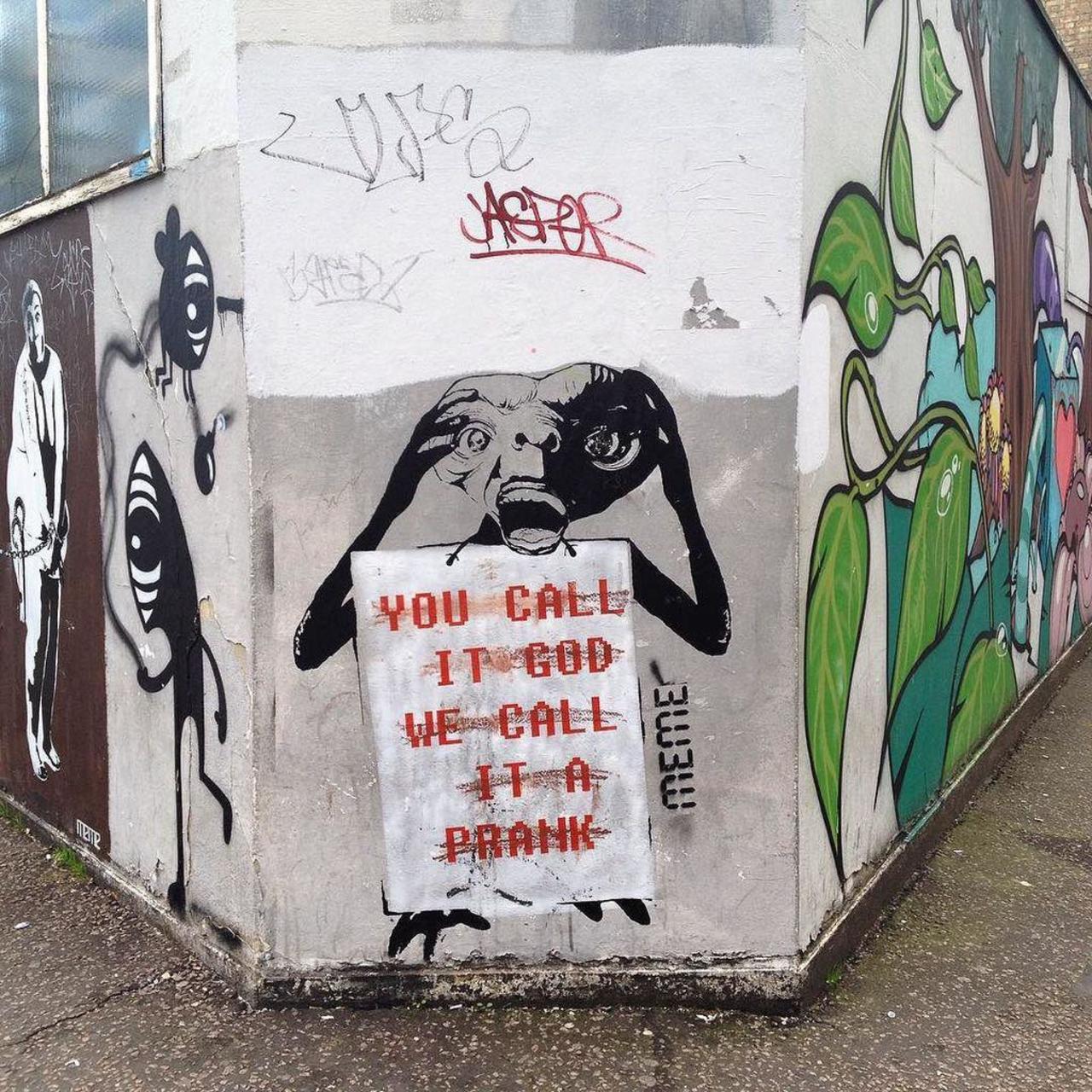 #streetart #graffiti #streetartlondon #london #thisislondon by isadarko http://t.co/koiFdS6Sd5