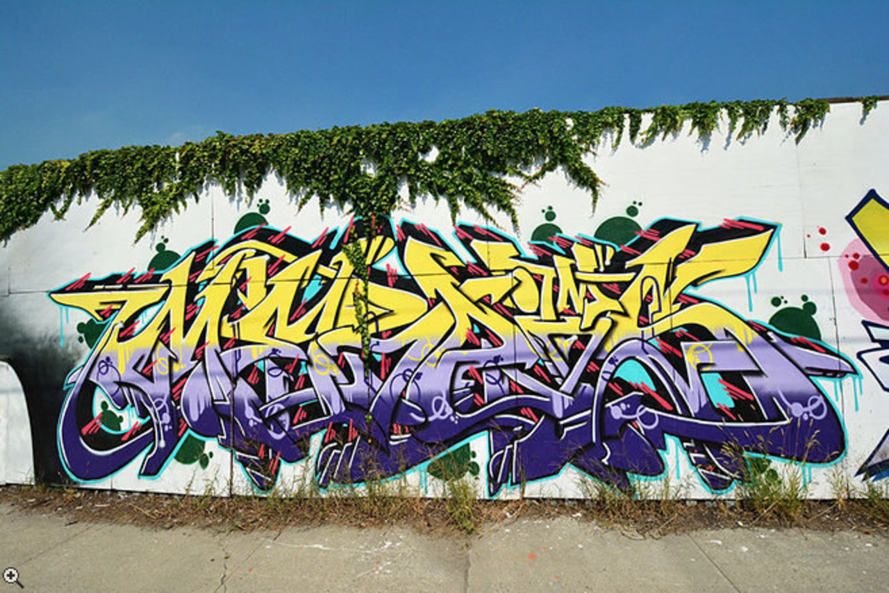 In a Brooklyn Lumber Yard, 'Graffiti Mecca' 5Pointz Lives On!
#graffiti #streetart #urbanart 
http://blog.undergroundkulture.co.uk/2015/09/in-brooklyn-lumber-yard-graffiti-mecca.html http://t.co/l3n0TDt5yY