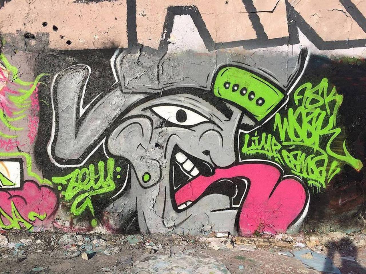 RT @artpushr: via #iphonistaz "http://ift.tt/1QLlVn5" #graffiti #streetart http://t.co/9by7Ucjsor