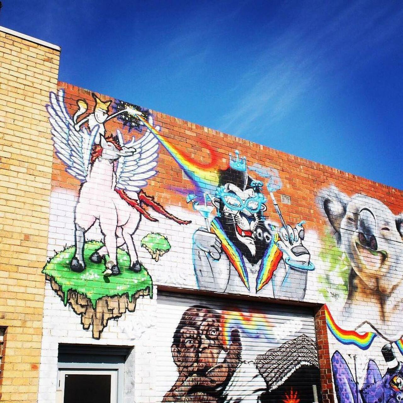 #unicorn & blue sky #streetart #graff #graffiti #burncity #igersmelbourne #spray  #melbour… http://ift.tt/1MIdRCJ http://t.co/cRvJ8ztEgg