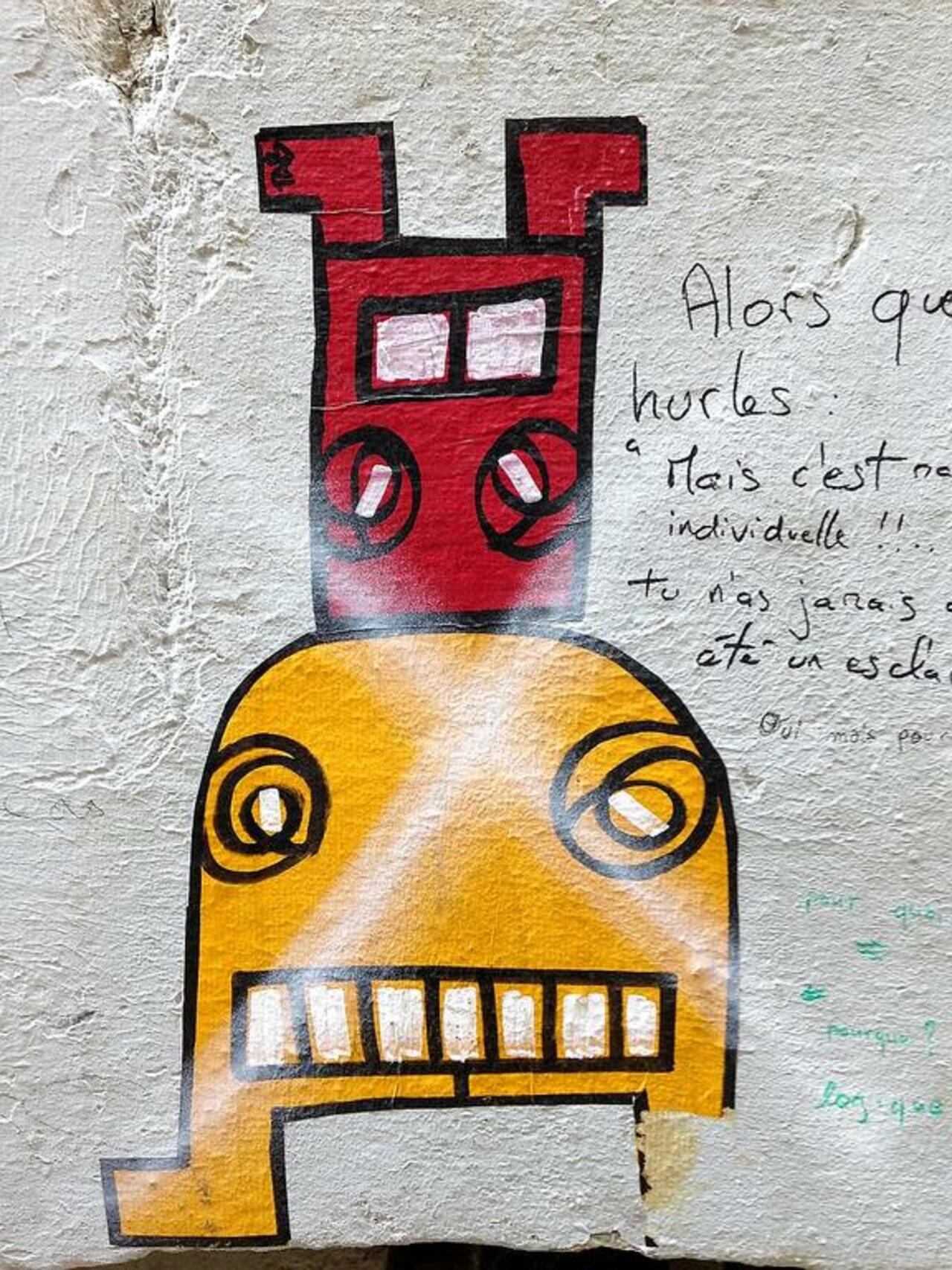 Street Art by tabtab in #Bordeaux http://www.urbacolors.com #art #mural #graffiti #streetart https://t.co/5a8fbDfZC1