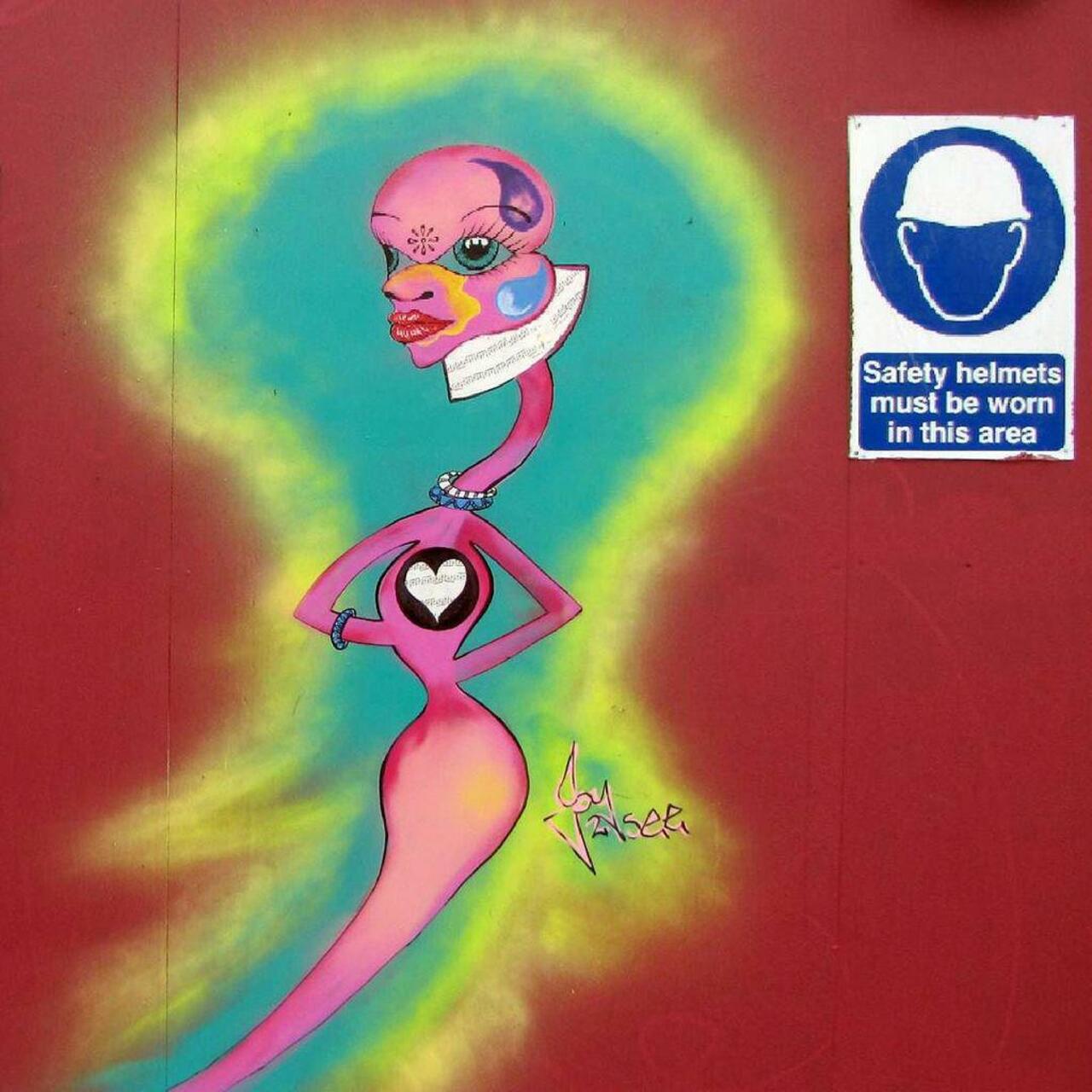 #streetart #joy2see #london #wallart #urbanart #graffiti #bricklane #spraycan #spraycanart #art #urban #streetphoto… https://t.co/EvRjRofvZh