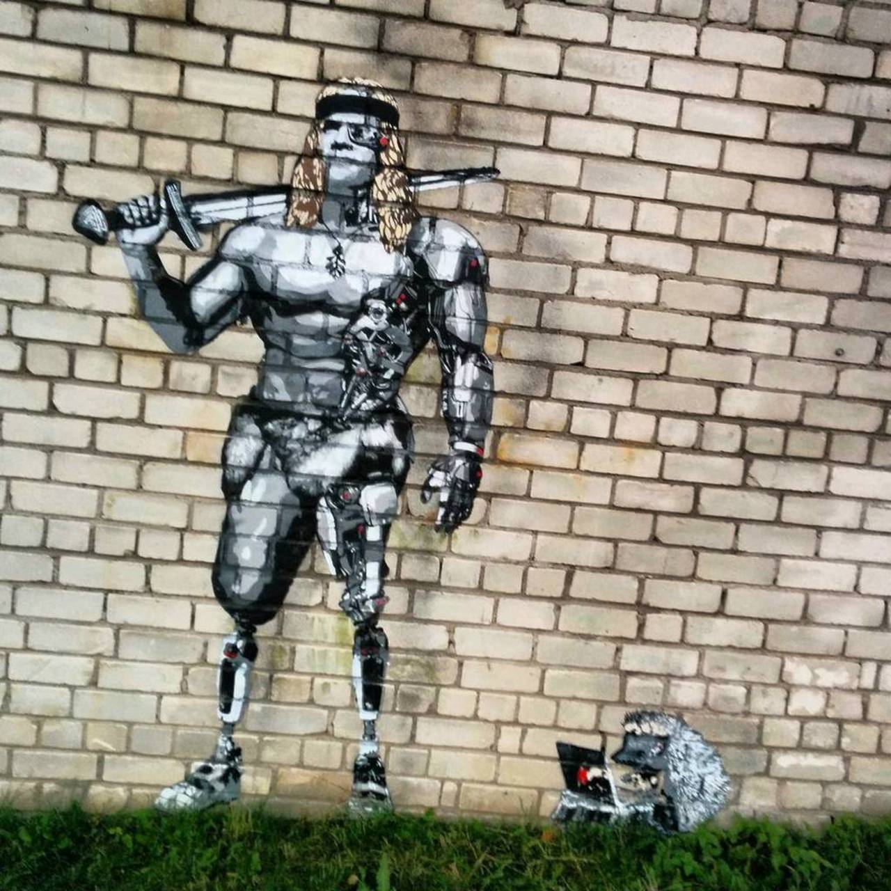 #graffitiart #graffiti #robot #art #graffitiporn #tallinn #estonia #balticsea #streetart #streetphotography #roboth… http://t.co/wZAGsi0Ql7