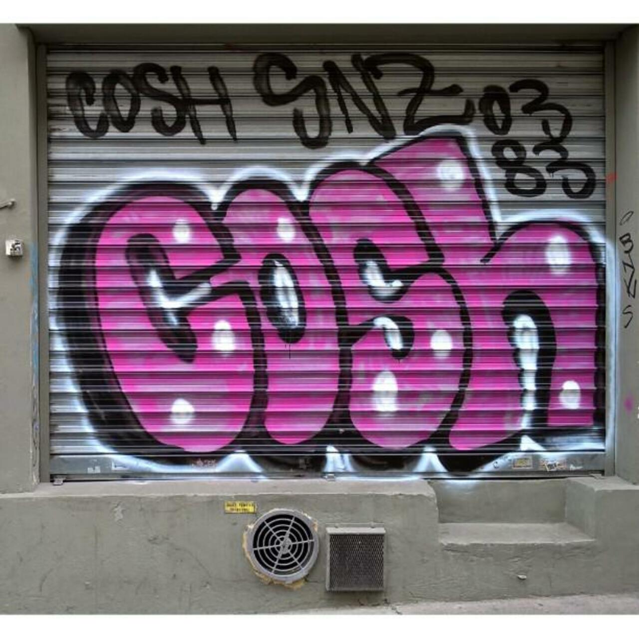 http://ift.tt/1KiqpQt #Paris #graffiti photo by maxdimontemarciano http://ift.tt/1MOWDDV #StreetArt http://t.co/uPf32SmuoO