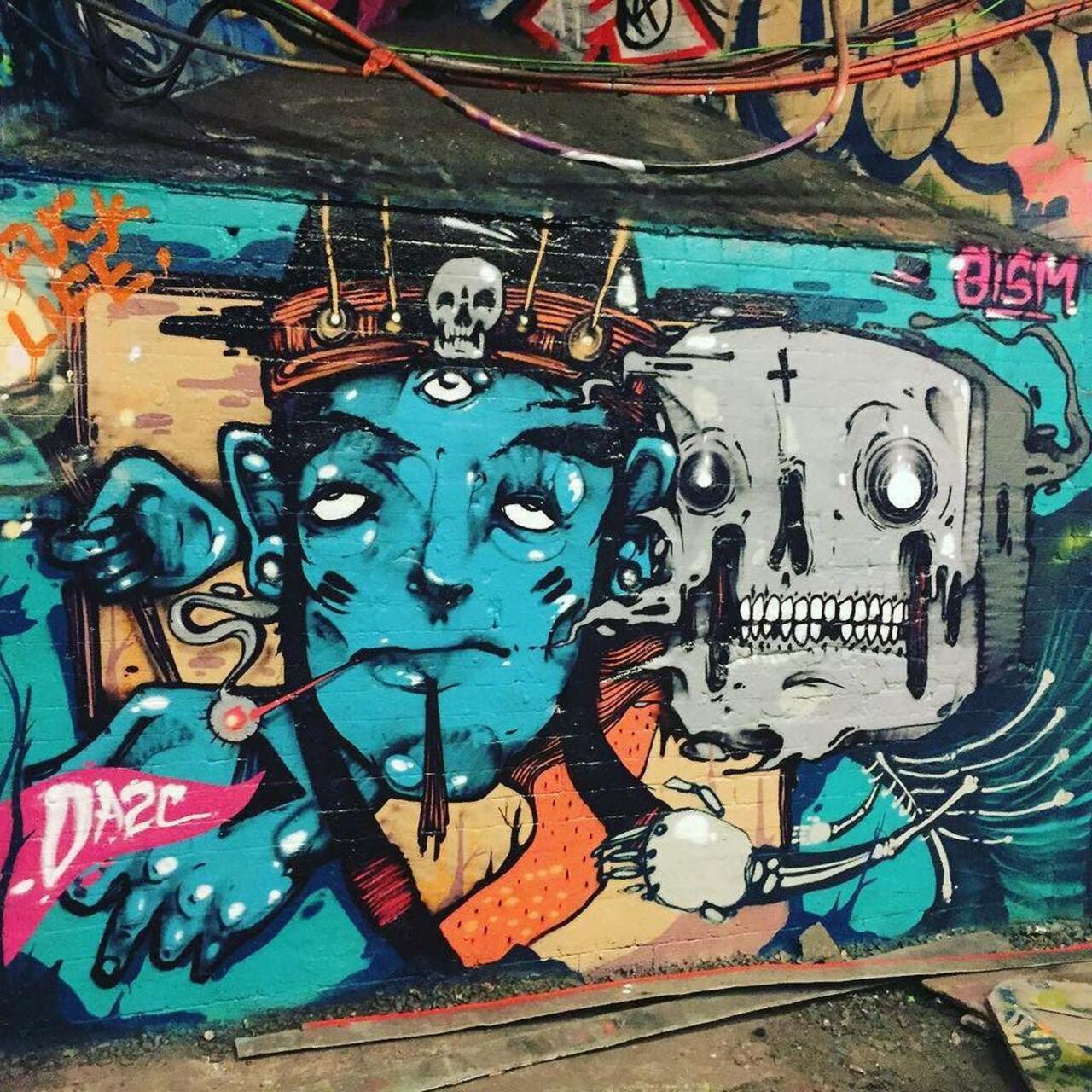 #arturbain #graffiti #graphicart #contemporaryart #instagraffiti #mural #murales #graffito #graffitiwall #Streetart… http://t.co/OPeD0apx8S