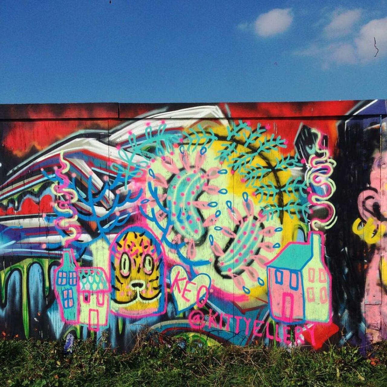 kittyelleryWall painting fun times. #graffiti #wallpainting #streetart #art ... - http://streetiam.com/kittyellerywall-painting-fun-times-graffiti-wallpainting-streetart-artillustration-spraypaint/ http://t.co/aP6Ld2MhfJ
