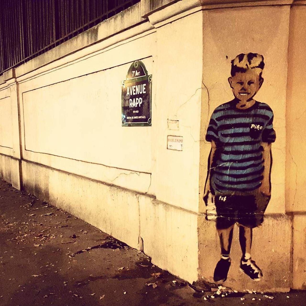 #Paris #graffiti photo by @the169 http://ift.tt/1QSvwso #StreetArt http://t.co/xnJ1X3HM0D