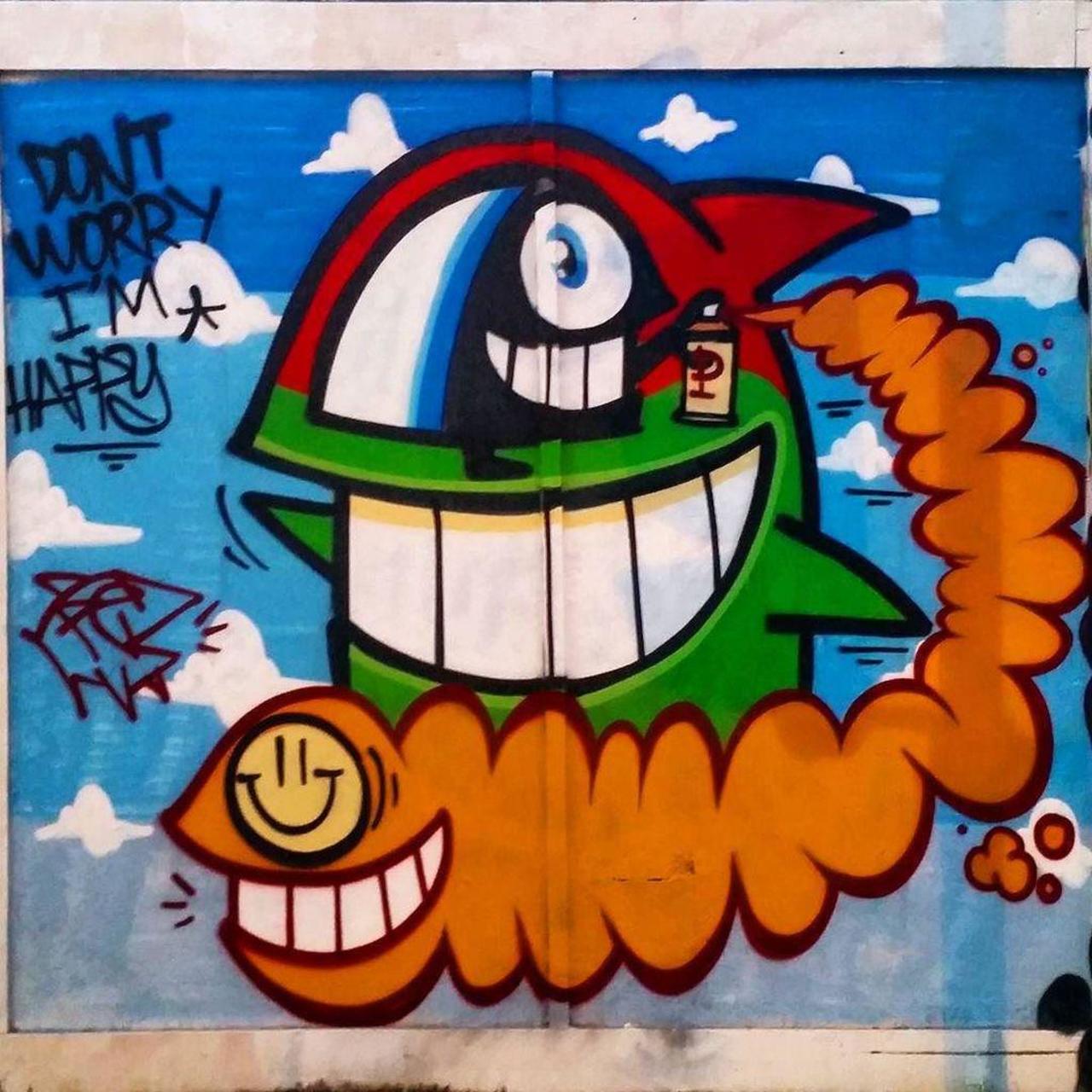 Don't Worry I'm Happy by @pezbarcelona #StreetArt #StreetArtLondon #LondonStreetArt #London #Graffiti #GraffitiLond… http://t.co/avVNn3R2Wi