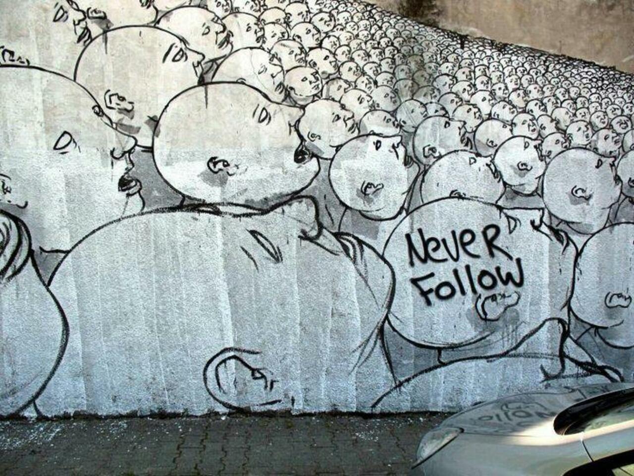 RT @hypatia373: #art #streetart #graffiti http://t.co/lACiRotBCa
