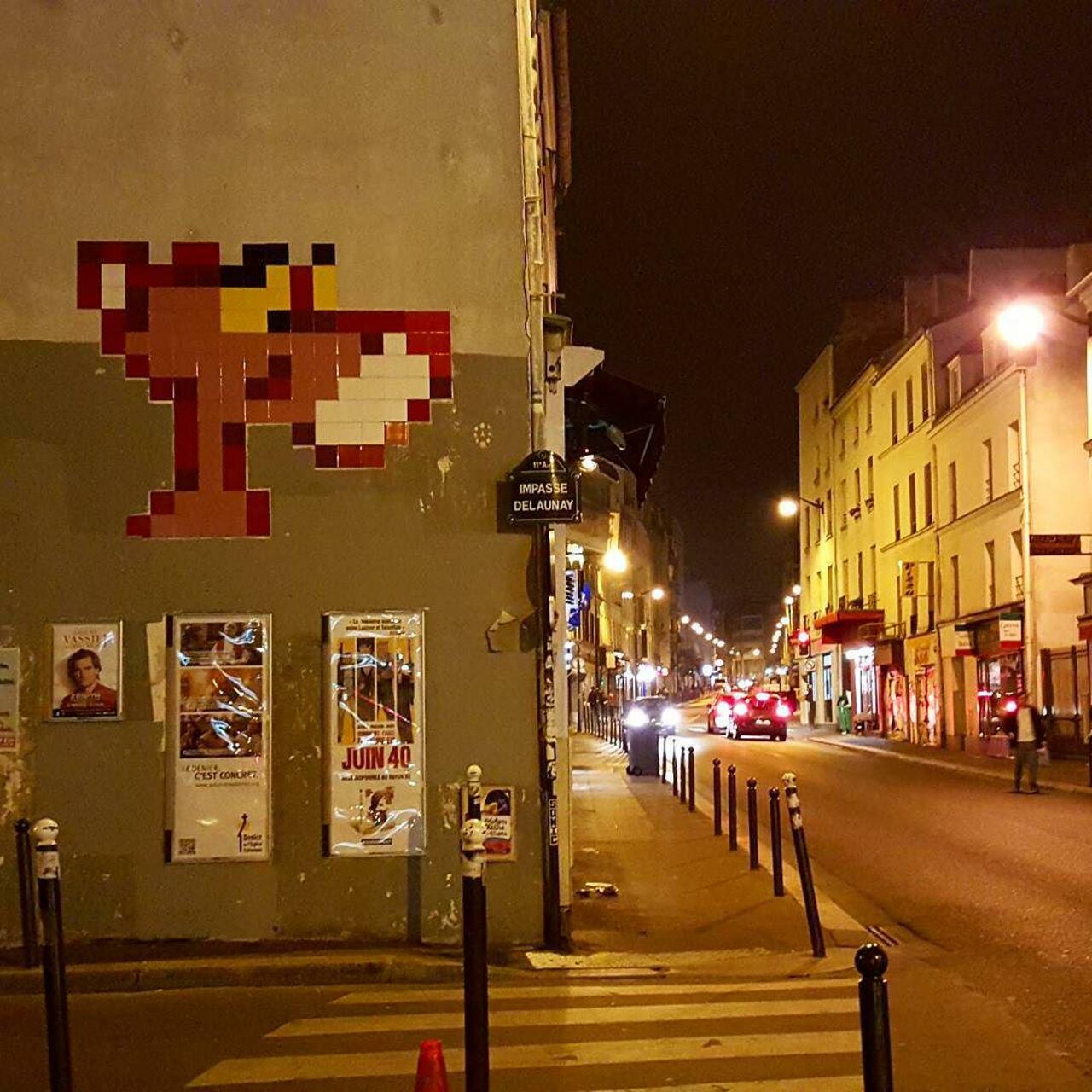 #Paris #graffiti photo by @planetgusto http://ift.tt/1M4YF4c #StreetArt http://t.co/OUU16OsOoN