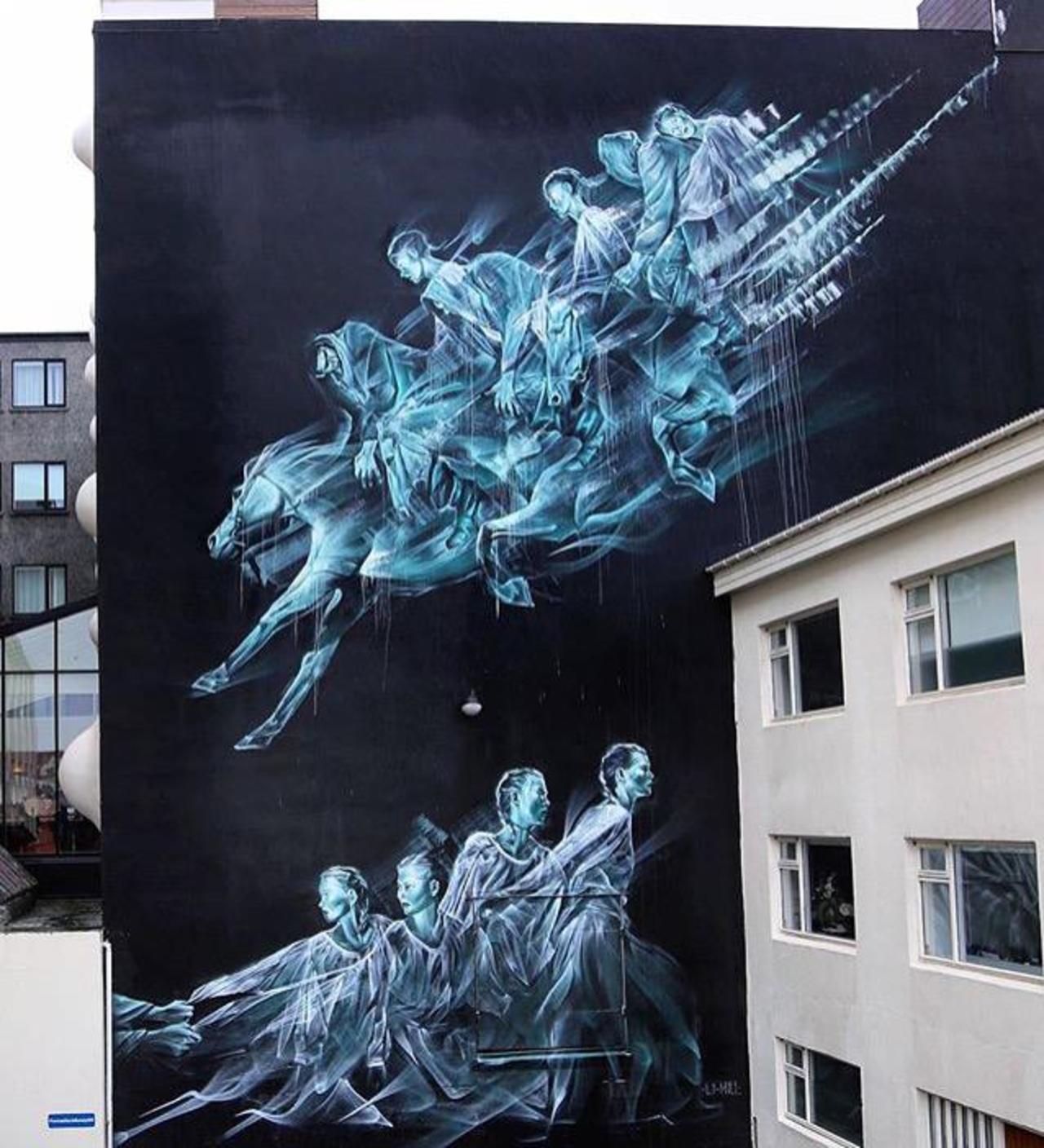 Street Art by li hill in Reykjavik 

#art #graffiti #mural #streetart http://t.co/MZoFgYN4GD