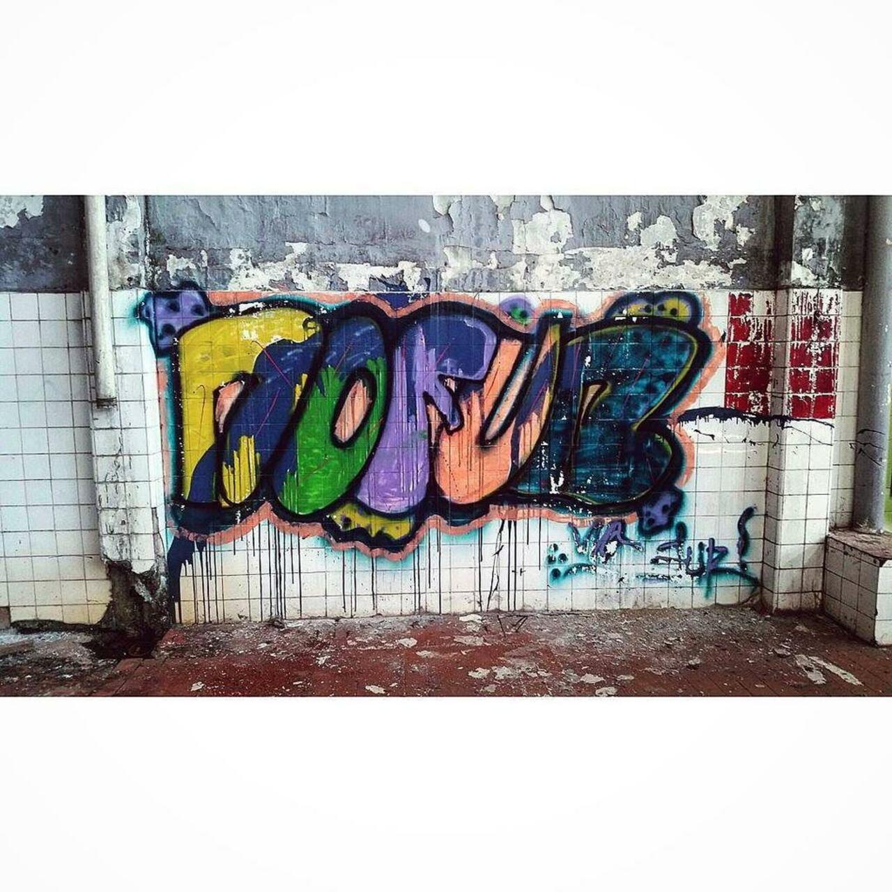RT @artpushr: via #mattheusmoraes "http://bit.ly/1FXFs3a" #graffiti #streetart http://t.co/Q7pN2qlY5j