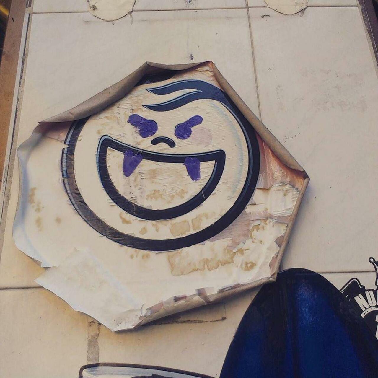 Now we know why he was always smiling #VampireMatutano #StreetArtMadrid #StreetArt #UrbanArt #Graffiti #ArteUrbano … http://t.co/F2cBSMH5JB