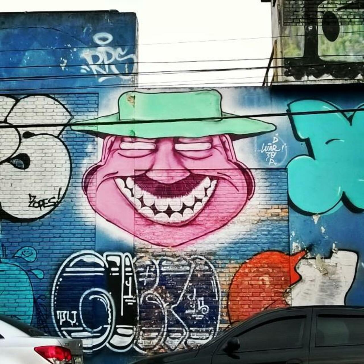 via #felippemanuella "http://bit.ly/1jTU75S" #graffiti #streetart http://t.co/Q04IQ6Qewr