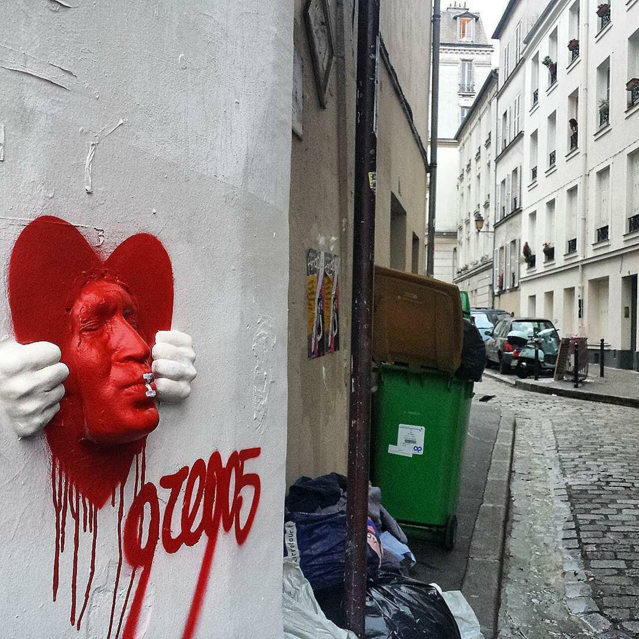 #Paris #graffiti photo by @streetartparischris http://ift.tt/1MhOAg3 #StreetArt http://t.co/PS1IziFFBa