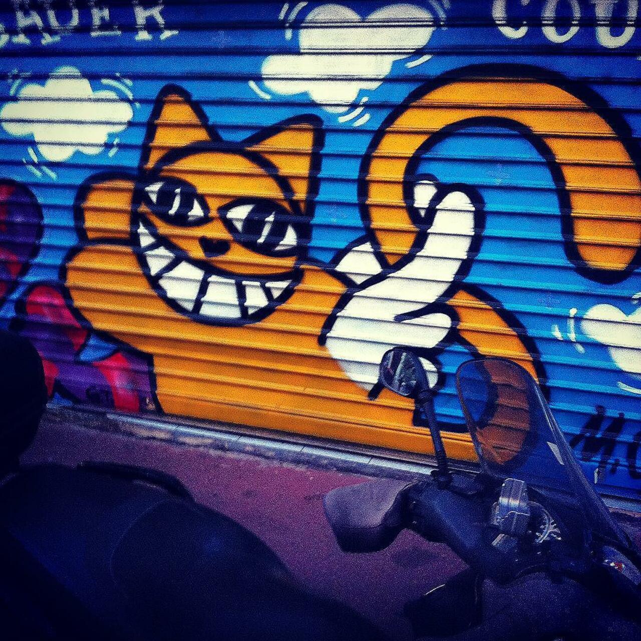 #Paris #graffiti photo by @anne__sofy http://ift.tt/1P5tlUI #StreetArt http://t.co/6Zbuc038Ht