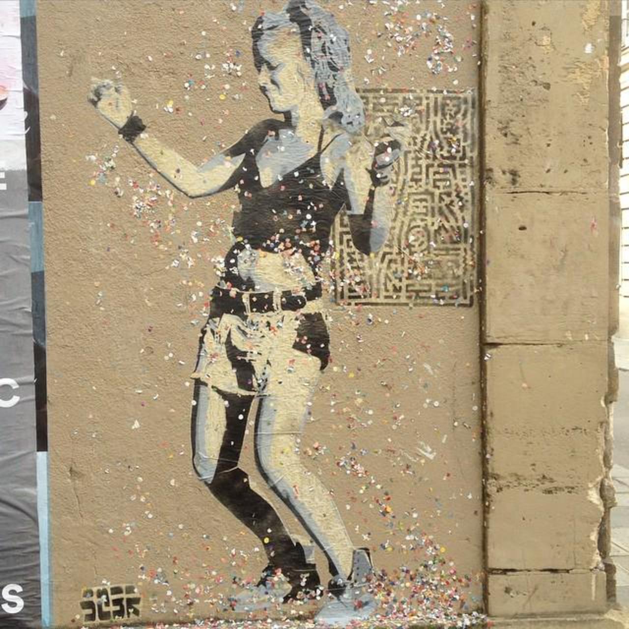 RT @circumjacent_fr: #Paris #graffiti photo by @3eparallele http://ift.tt/1jlJyI2 #StreetArt http://t.co/4HW3FyPPEP