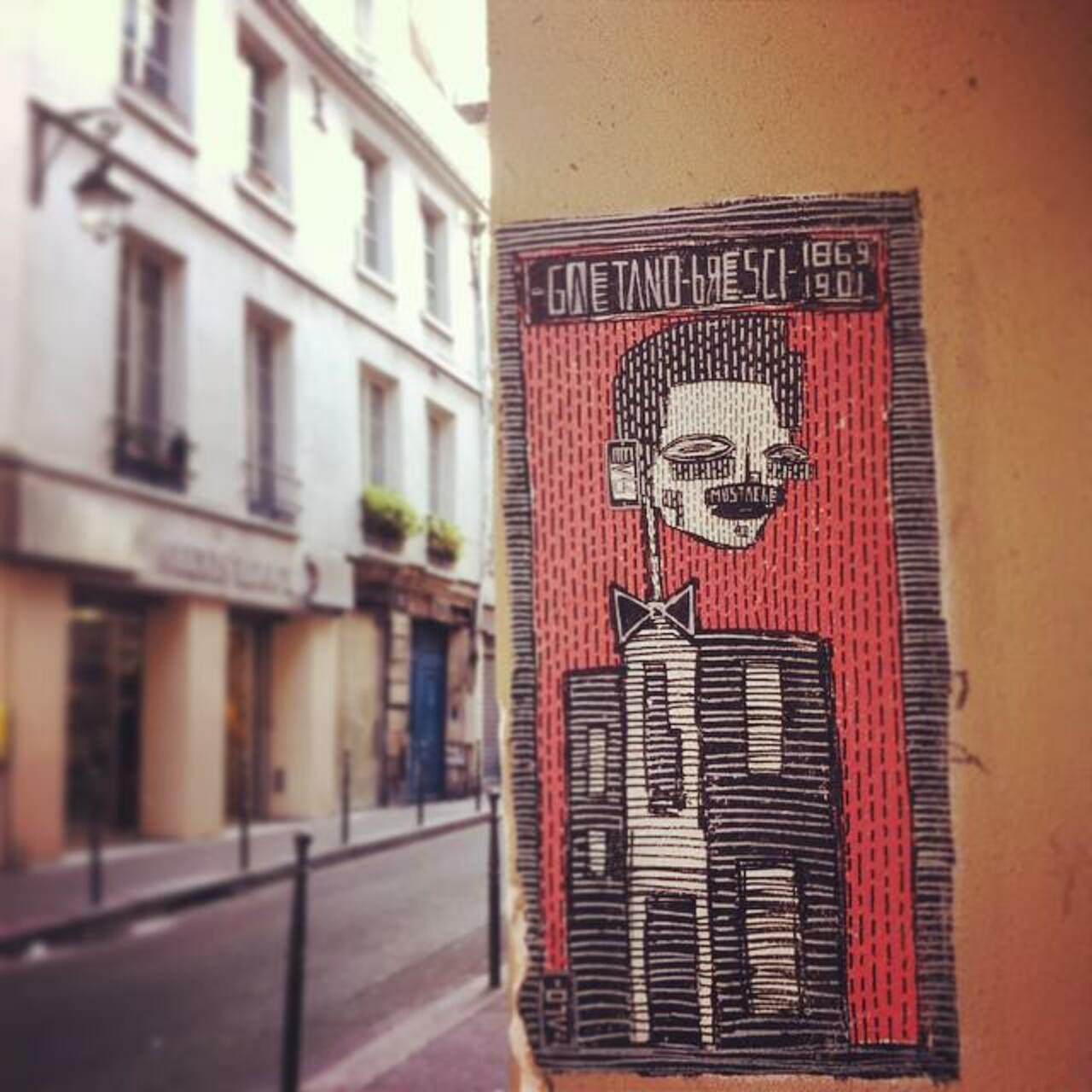 #Paris #graffiti photo by @benstagramin http://ift.tt/1NyfPc8 #StreetArt http://t.co/m9nruNVfar
