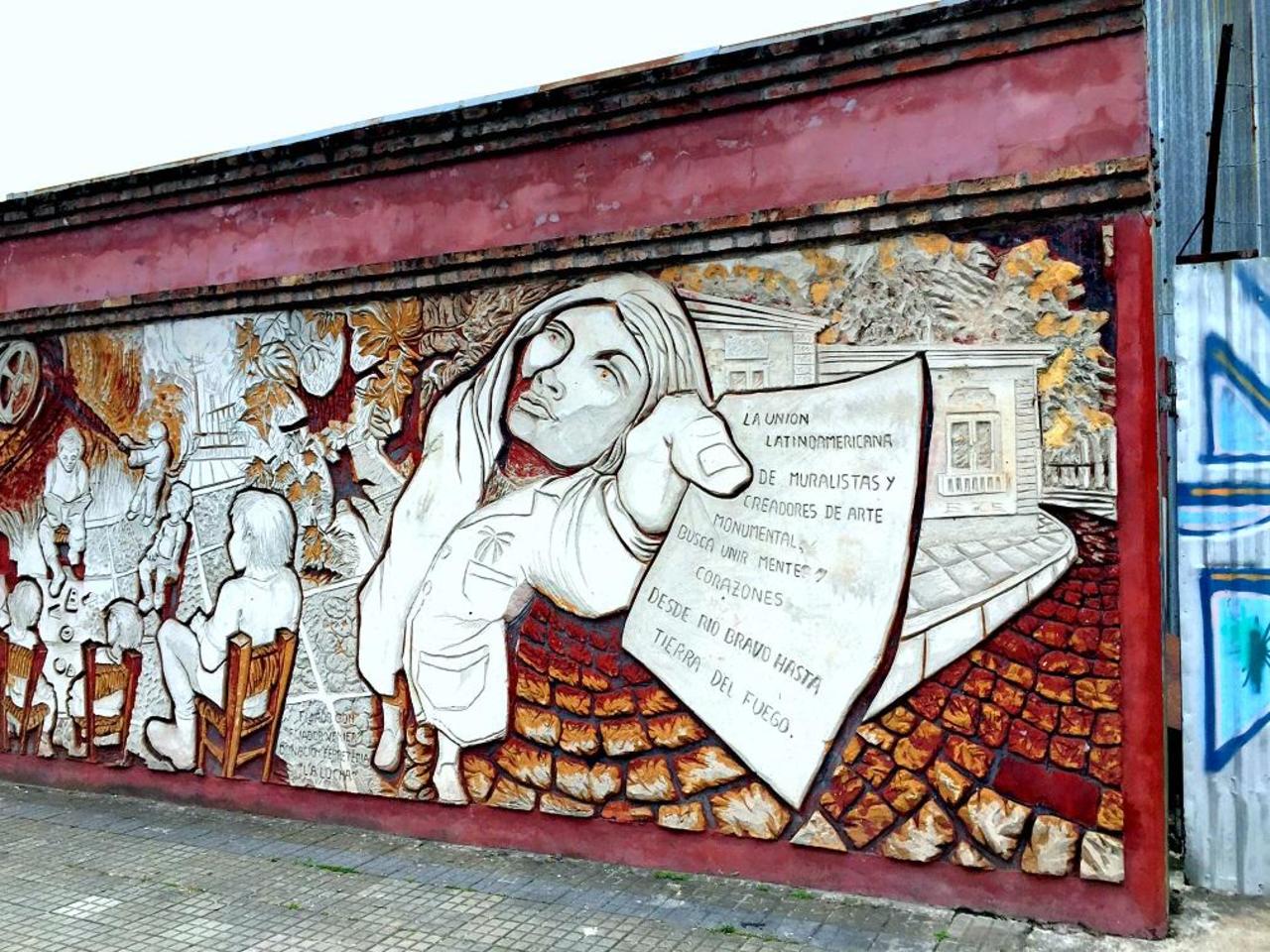 RT @DickieRandrup: #Graffiti de hoy: << Manifesto >> calle 45, 19y20 #LaPlata #Argentina #StreetArt #UrbanArt #ArteUrbano http://t.co/RT50VmPIRo