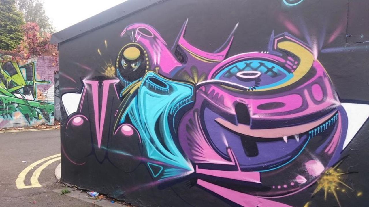 MINTO Newport Road lane #graffiti #streetart #cardiff http://t.co/PFrfb6sPHp