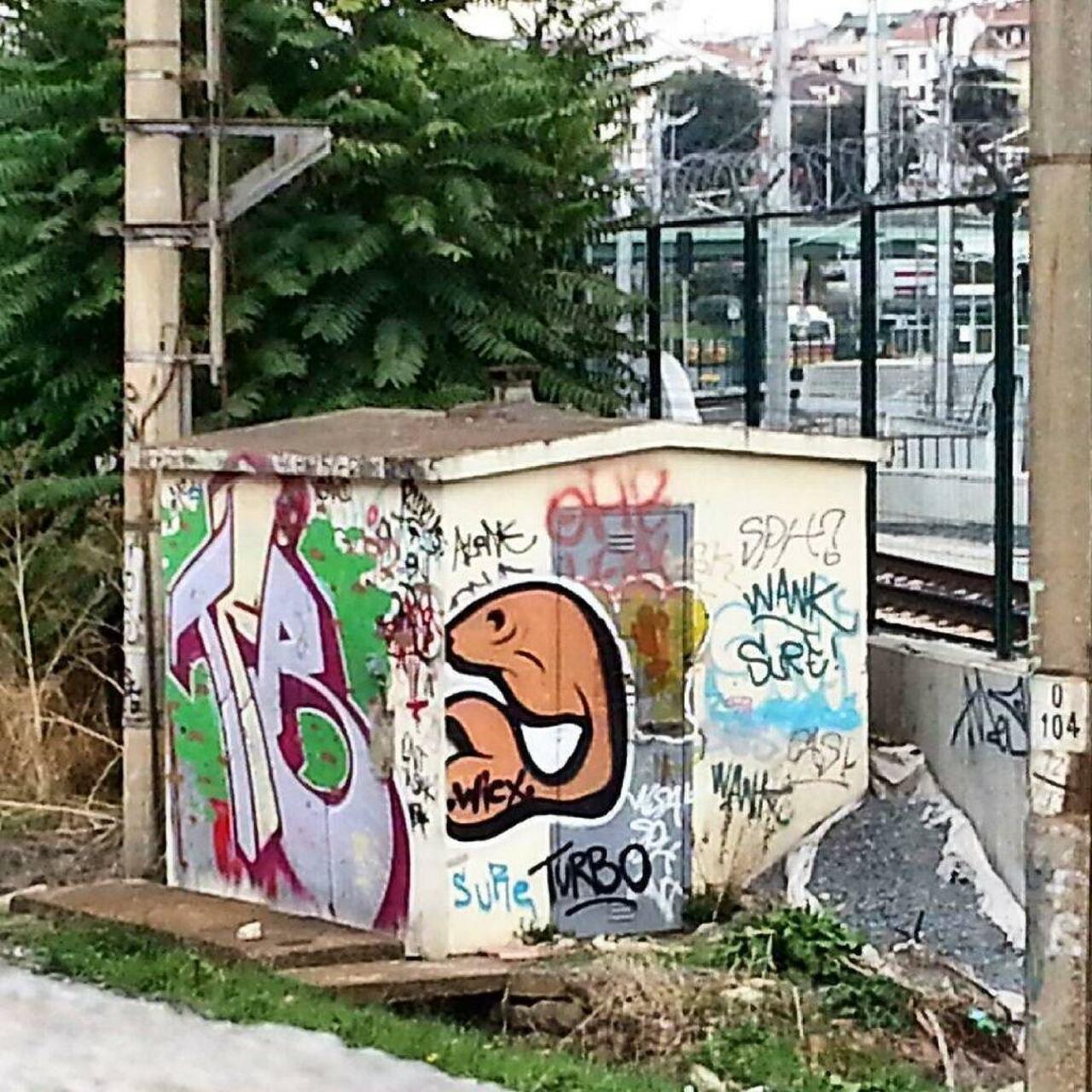 #streetartkadikoy #streetart #graffiti #publicart #urbanart #sokaksanatı #streetartistanbul #istanbulstreetart #gra… http://t.co/sVX5stXfM5